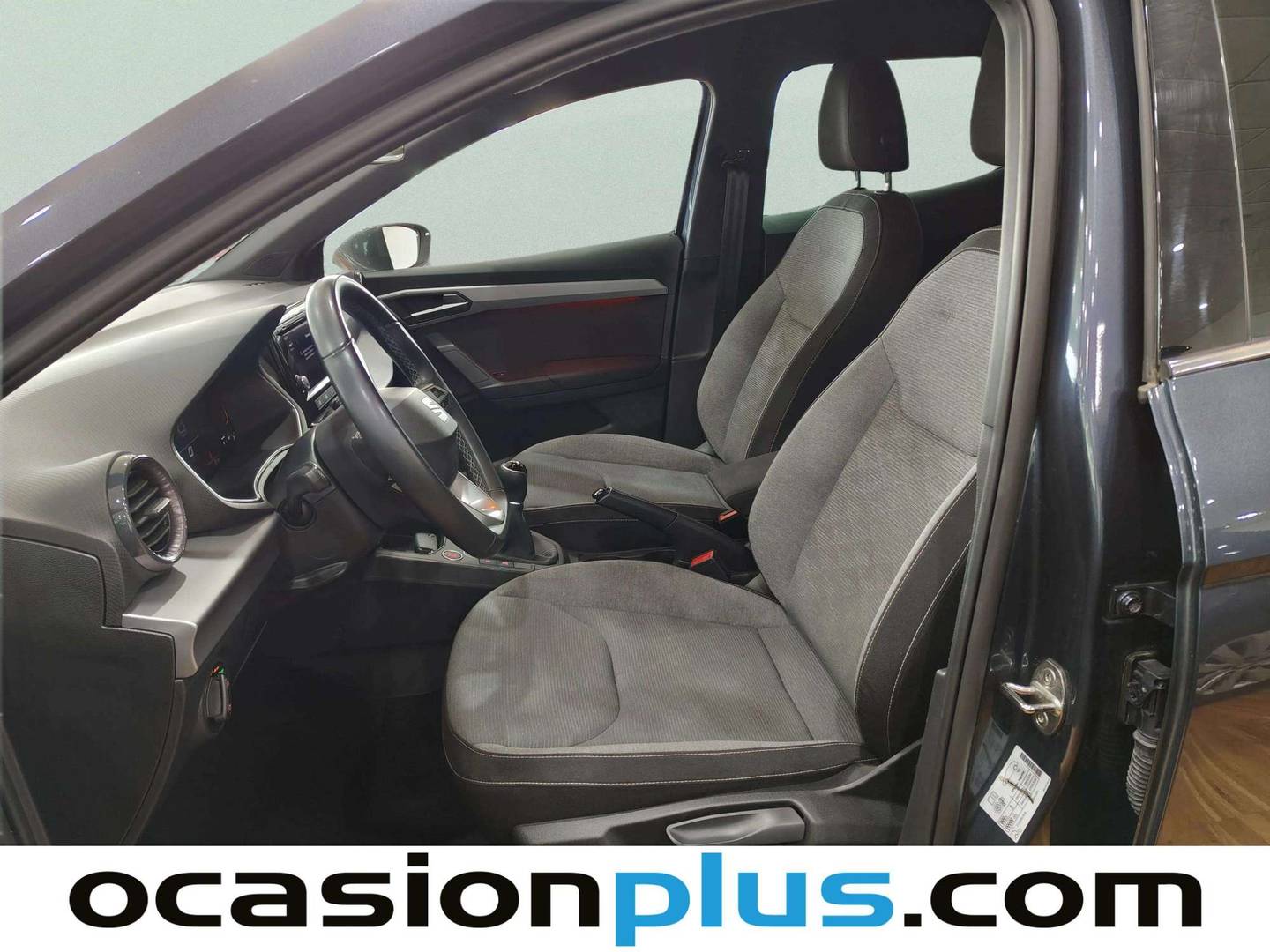 Foto asientos delanteros Seat Ibiza Seat Ibiza 1.0 TSI S&S Xcellence (115 CV)