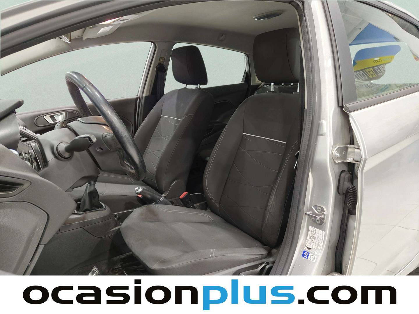 Foto asientos delanteros Ford Fiesta Ford Fiesta 1.25 Duratec Trend  (82 CV)