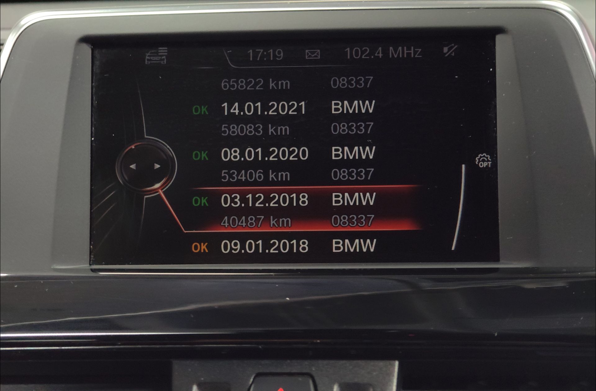 BMW X1 sDrive18d - foto 22