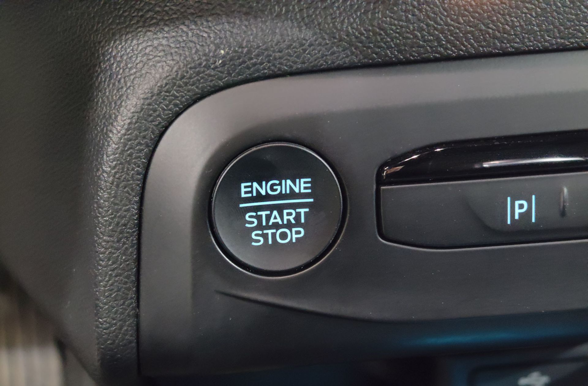 Ford Focus 1.0 EcoBoost MHEV ST-Line - foto 34