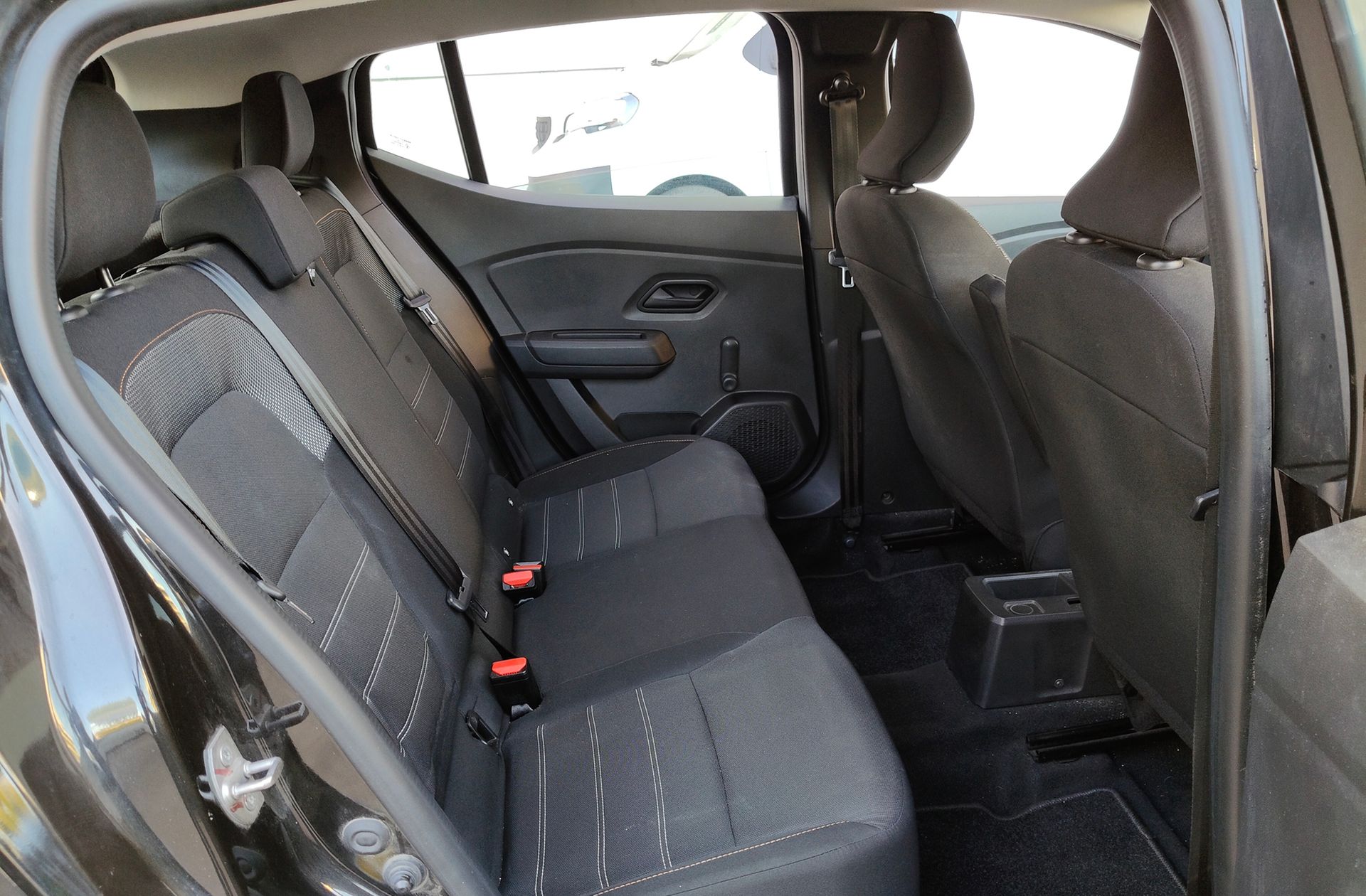 Dacia Sandero Stepway Essential TCe - foto 16
