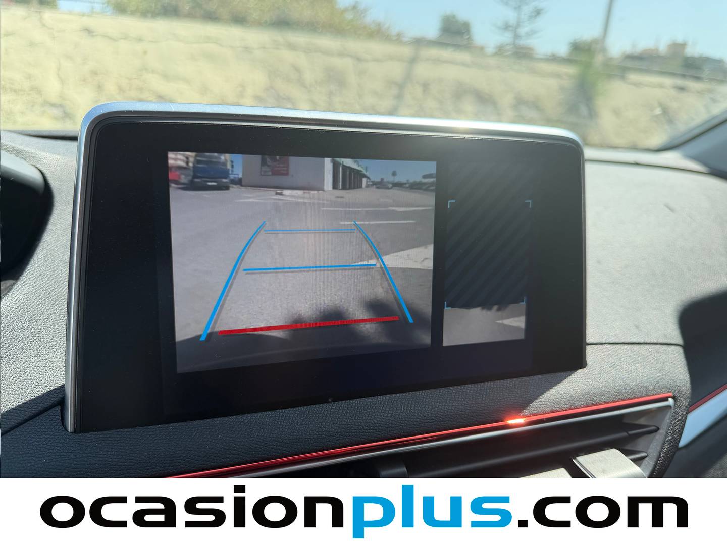 Equipamiento del Peugeot 5008 Peugeot 5008 1.2L PureTech S&S Active (130 CV) 7 Plazas
