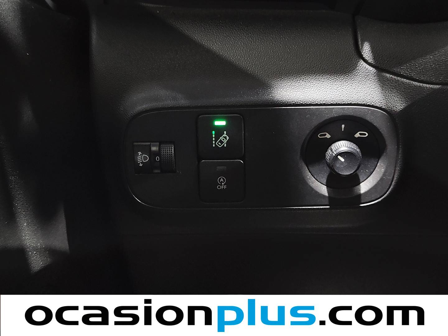Extras y acabados del Citroën C3 Citroën C3 PureTech 82 Feel (83 CV)