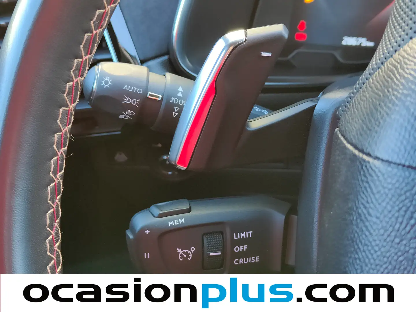 Foto DS DS 7 Crossback DS DS7 Crossback PureTech 180 Performance Line Auto (180 CV)