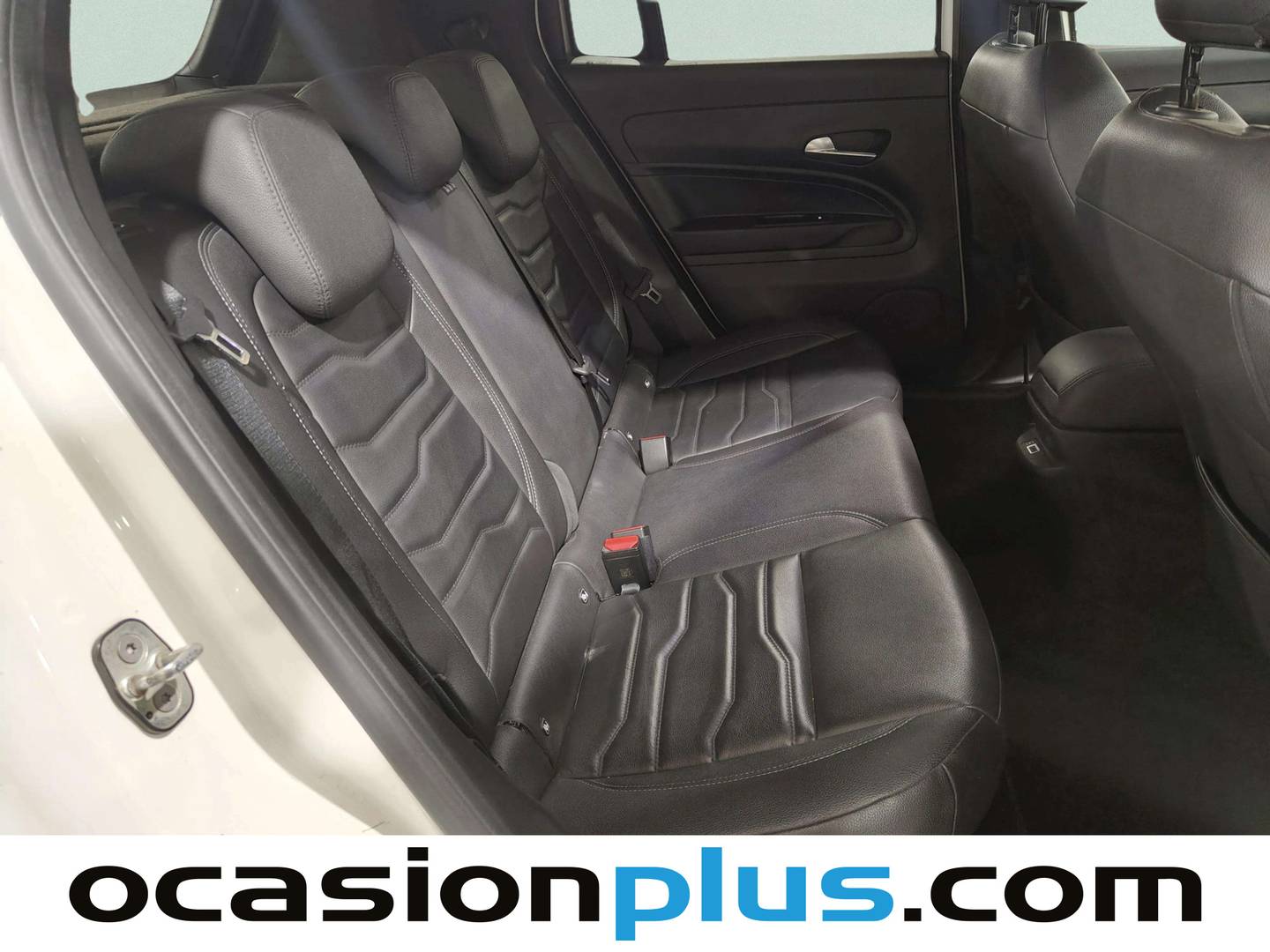 Foto Jeep Avenger Jeep Avenger 1.2 G Summit (100 CV)