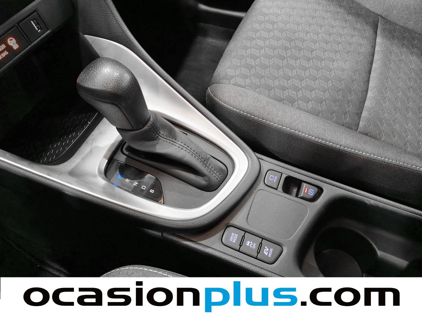 Toyota Yaris Toyota Yaris 120H Business Plus (116 CV) de segunda mano