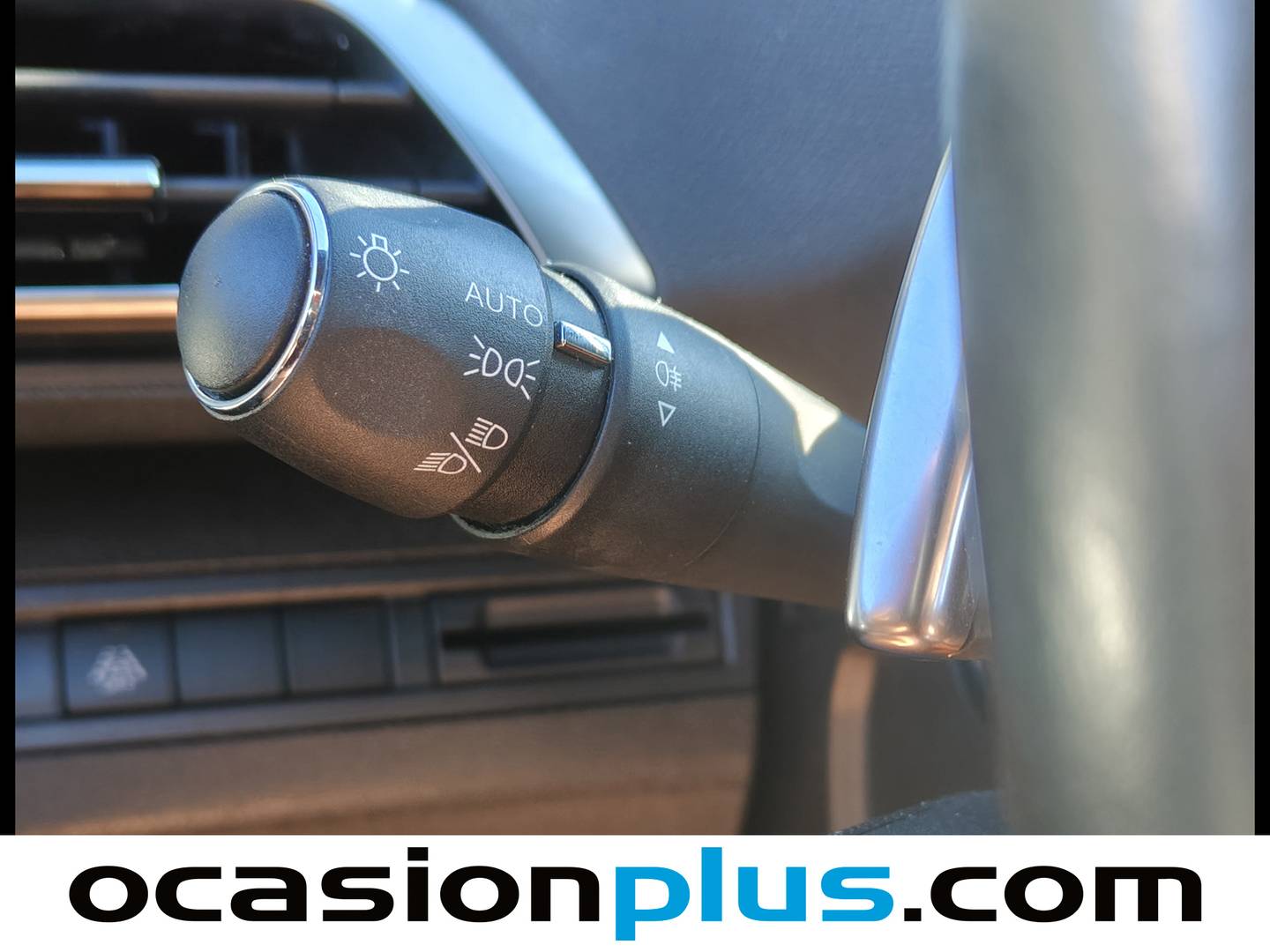 Foto Peugeot 3008 Peugeot 3008 PureTech 130 S&S Allure Pack EAT8 (130 CV)