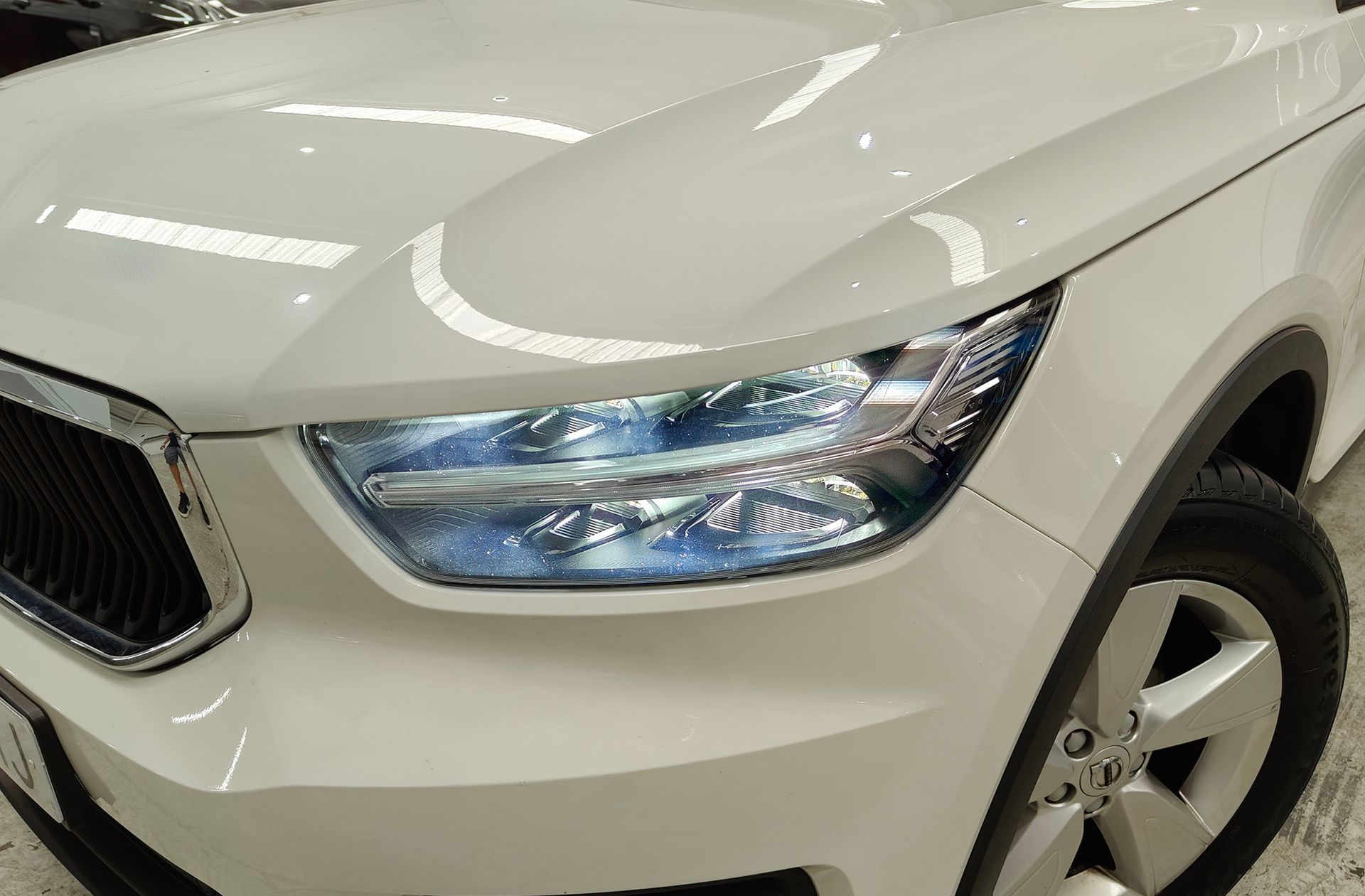 Volvo XC40 T2 Momentum Core - foto 15