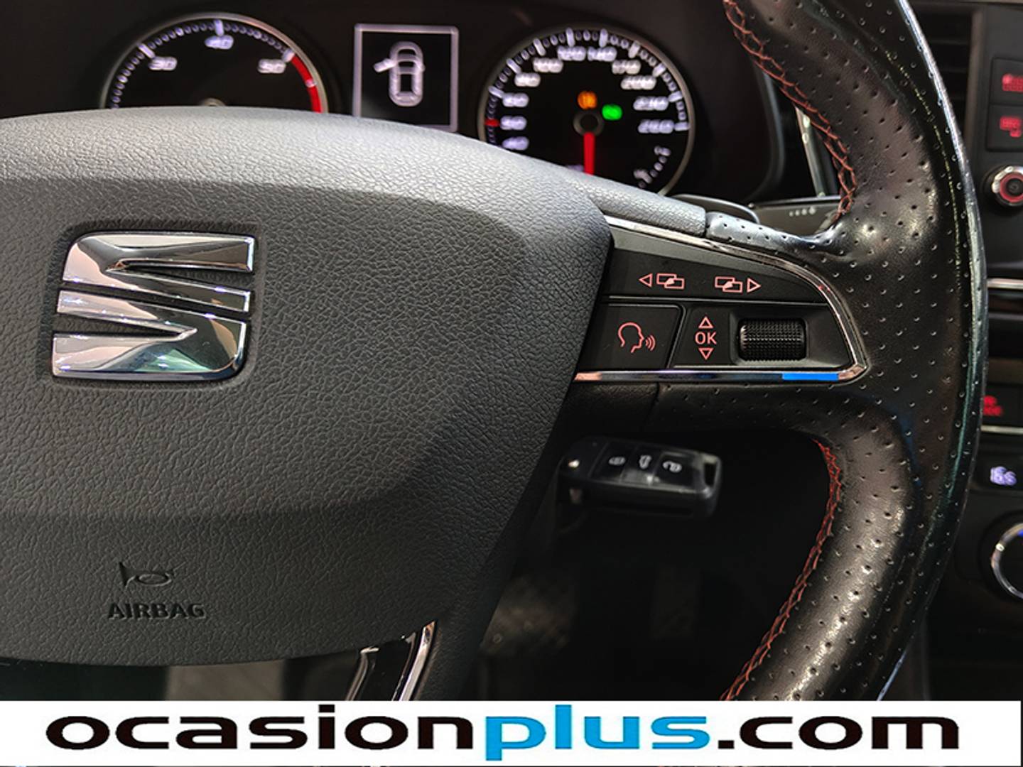 Foto Seat León SEAT Leon ST 2.0 TDI S&S FR Plus DSG (184 CV)