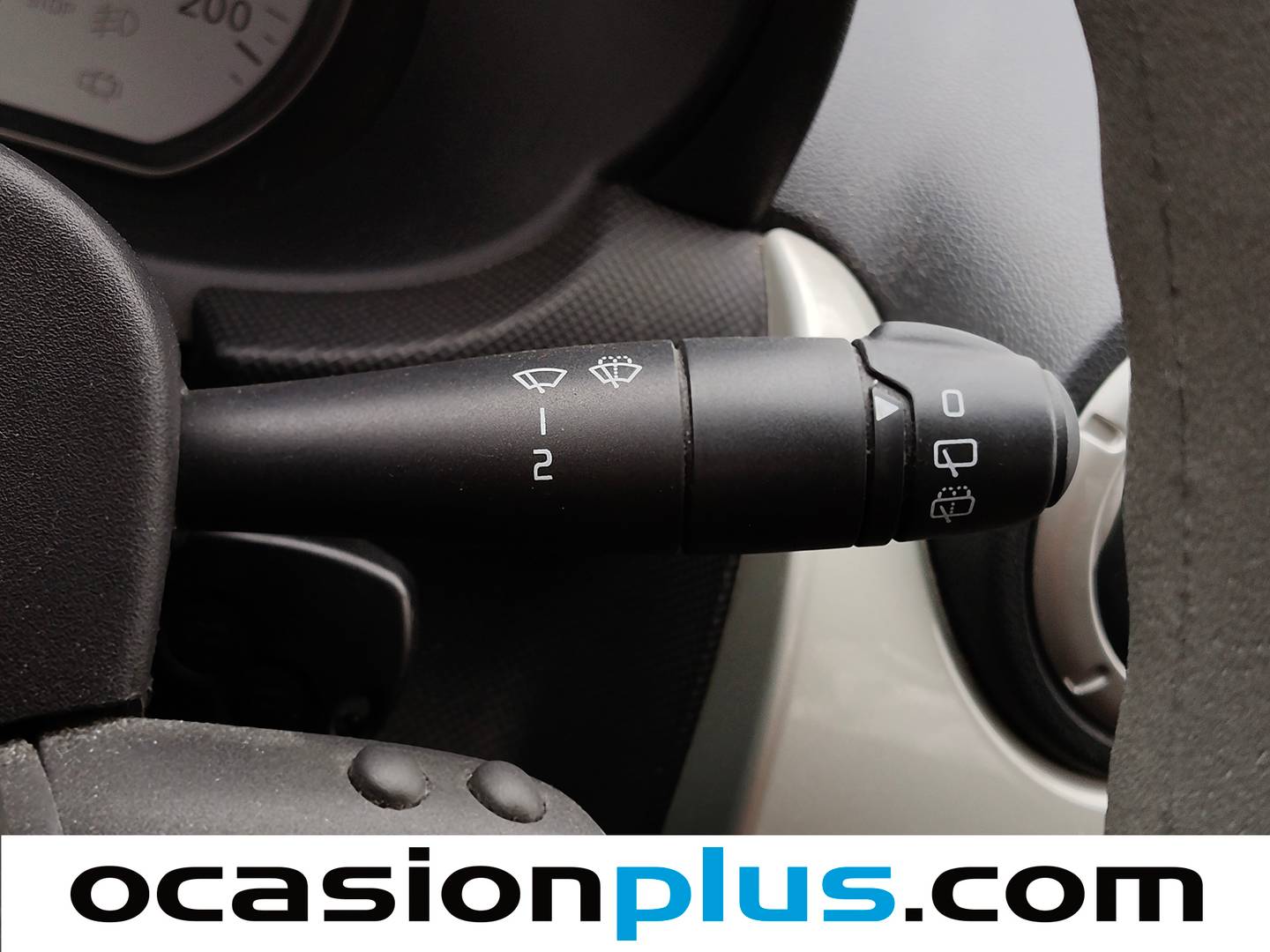 Dacia Sandero Dacia Sandero Laureate 1.2 (75 CV) de ocasión