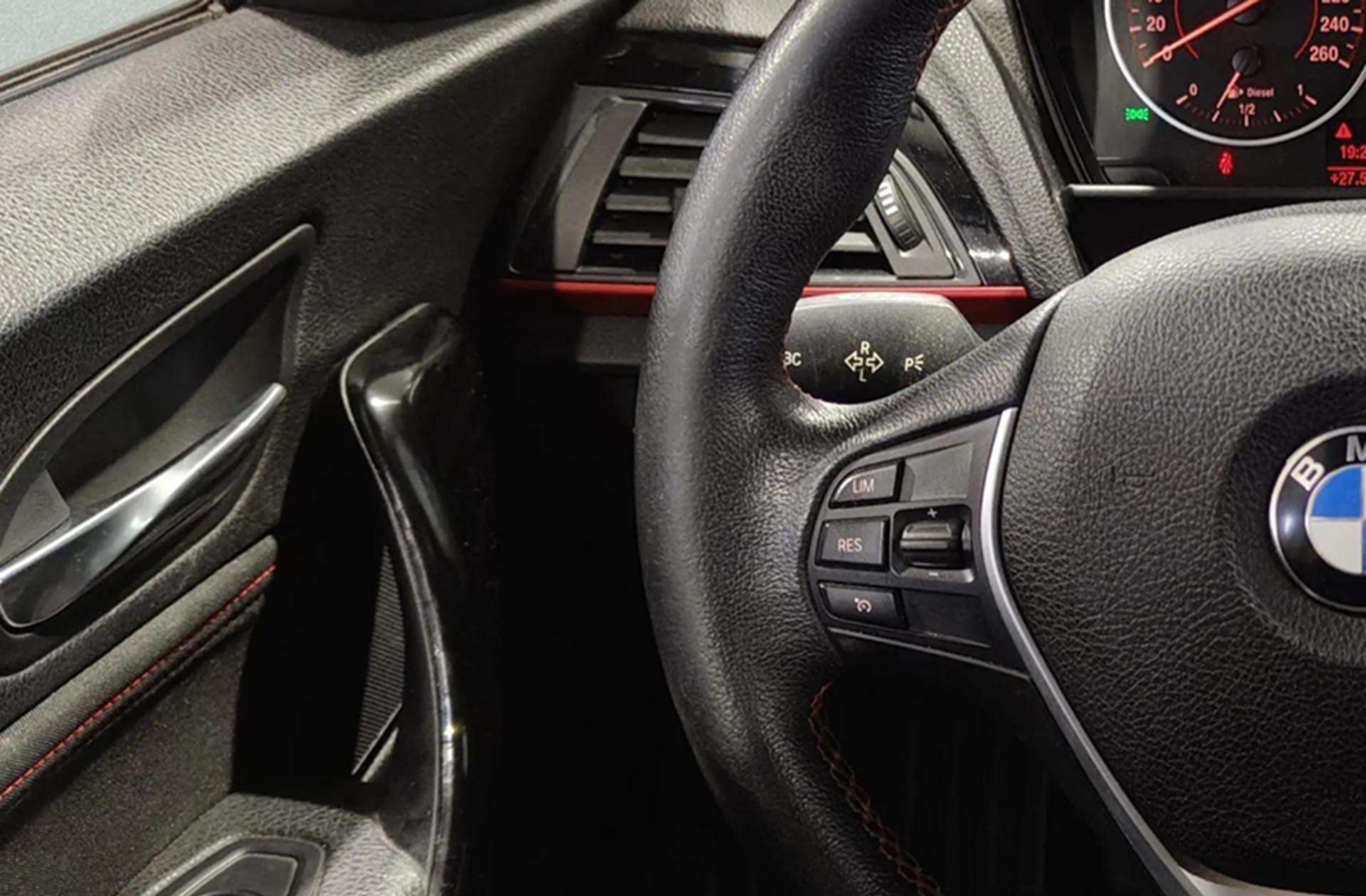 BMW Serie 2 218d Coupe - foto 27