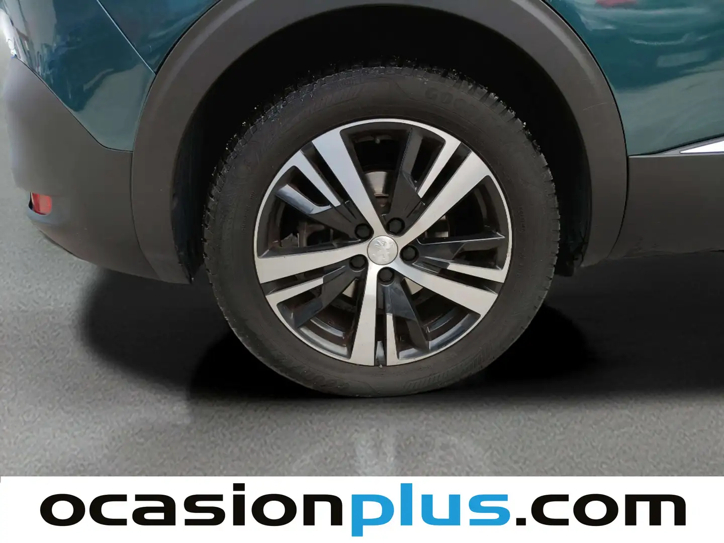 Foto Peugeot 5008 Peugeot 5008 BlueHDi 130 S&S Allure (130 CV) 7 Plazas