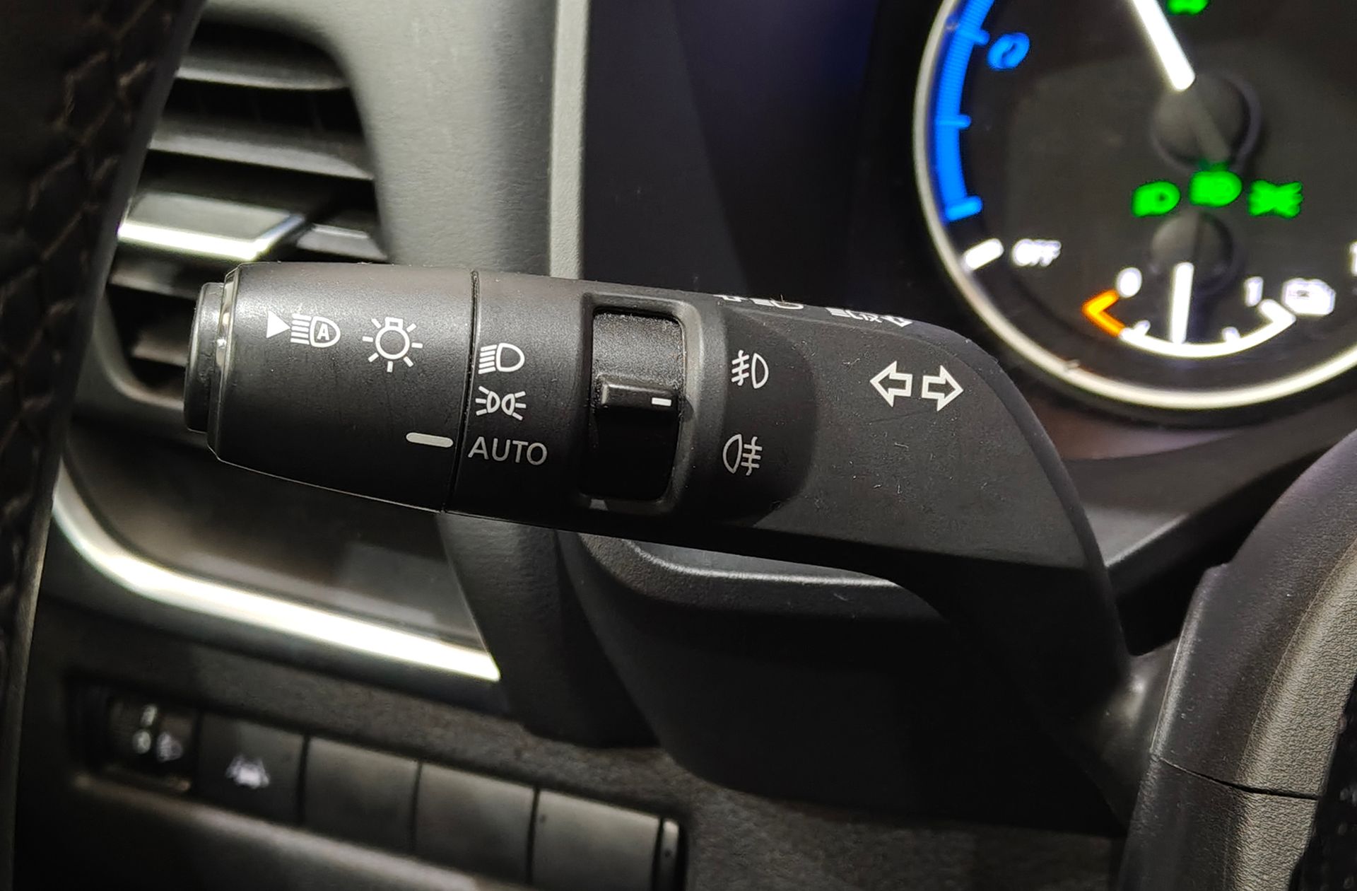 Nissan Qashqai E-POWER N-Connecta - foto 23