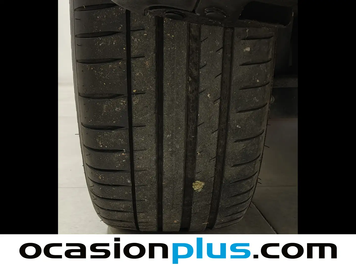 Foto KIA Niro Kia Niro 1.6 GDi HEV Híbrido Emotion (141 CV)