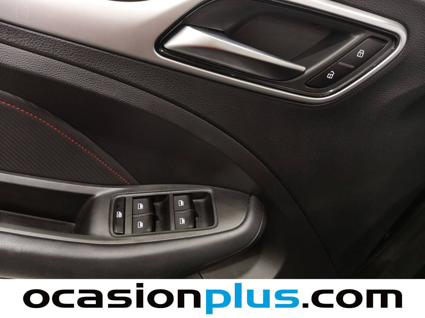 Foto MG ZS MG ZS 1.0T Luxury (111 CV)