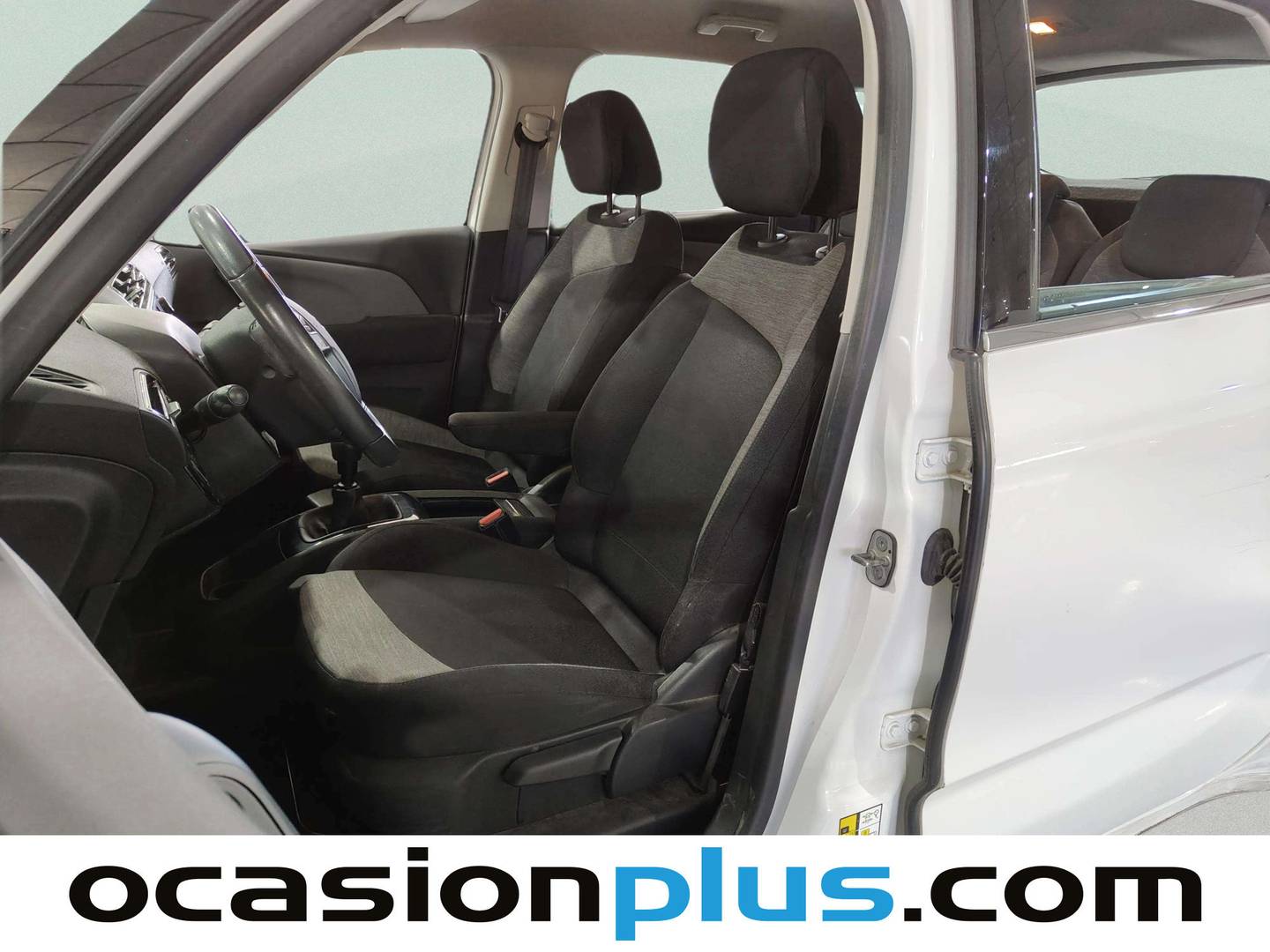 Foto asientos delanteros Citroën C4 Picasso Citroën C4 Picasso BlueHDi 120 S&S Live (120 CV)