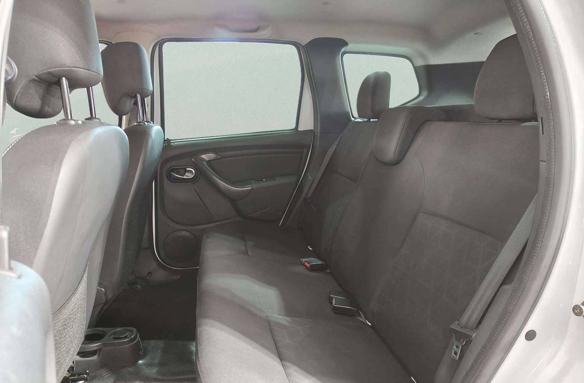 Dacia Duster Laureate TCe - foto 9