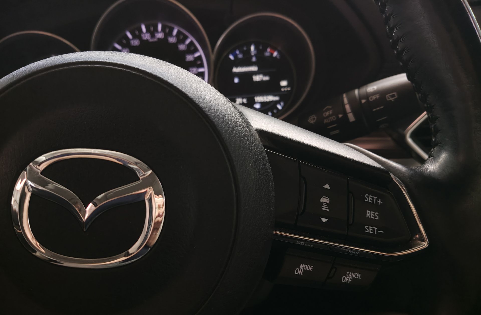 Mazda CX-5 2.5 G Zenith White Sky Cruise 2WD - foto 30
