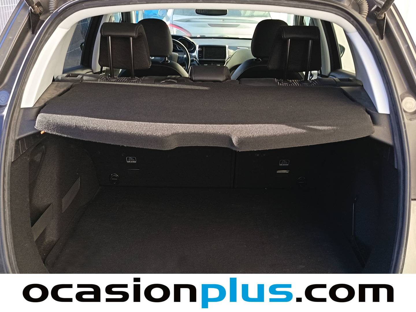 Foto Peugeot 2008 Peugeot 2008 BlueHDi 100 S&S Allure (100 CV)