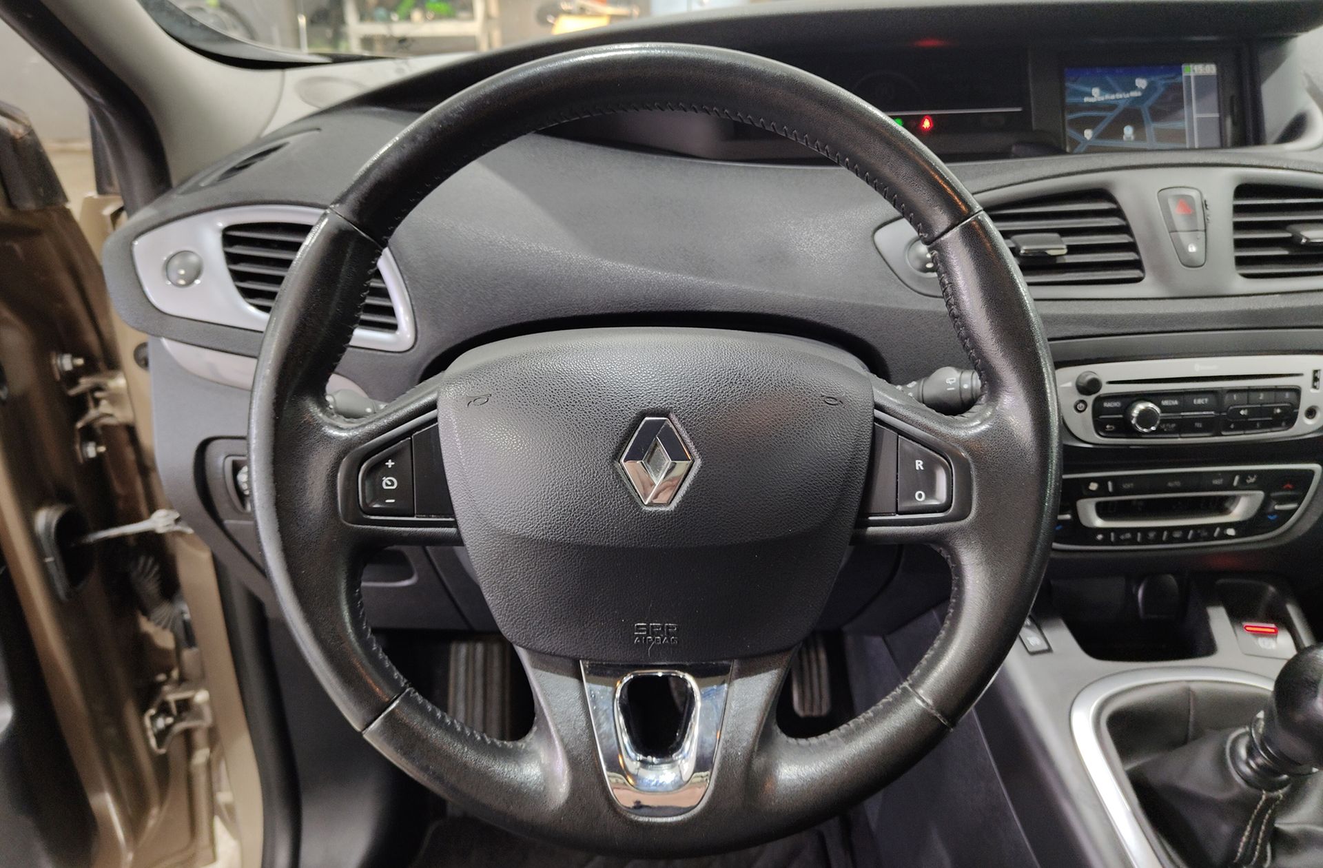 Renault Grand Scénic Limited Energy dCi 7 plazas - foto 22