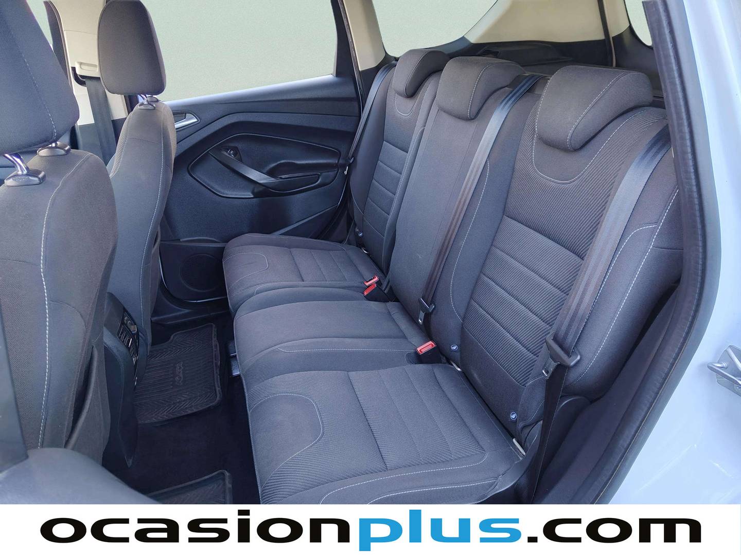 Foto asientos traseros Ford Kuga Ford Kuga 2.0 TDCI S&S Trend 4x2 (120 CV)