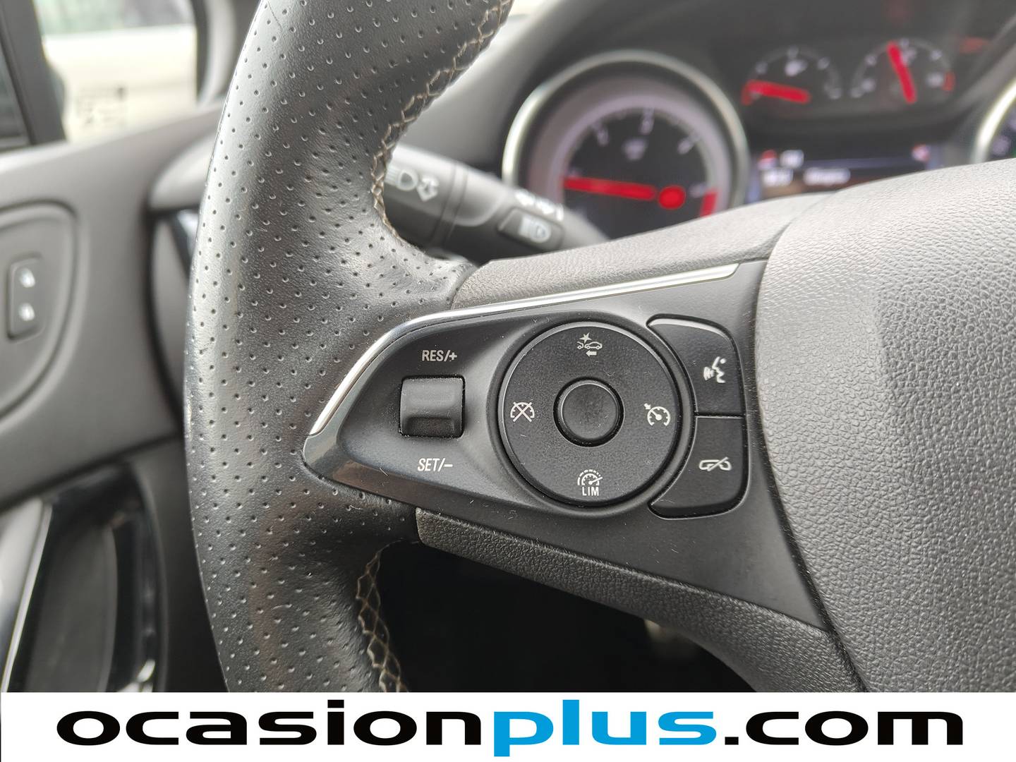 Foto Opel Astra Opel Astra 1.6 CDTI S&S GSi Line (136 CV)