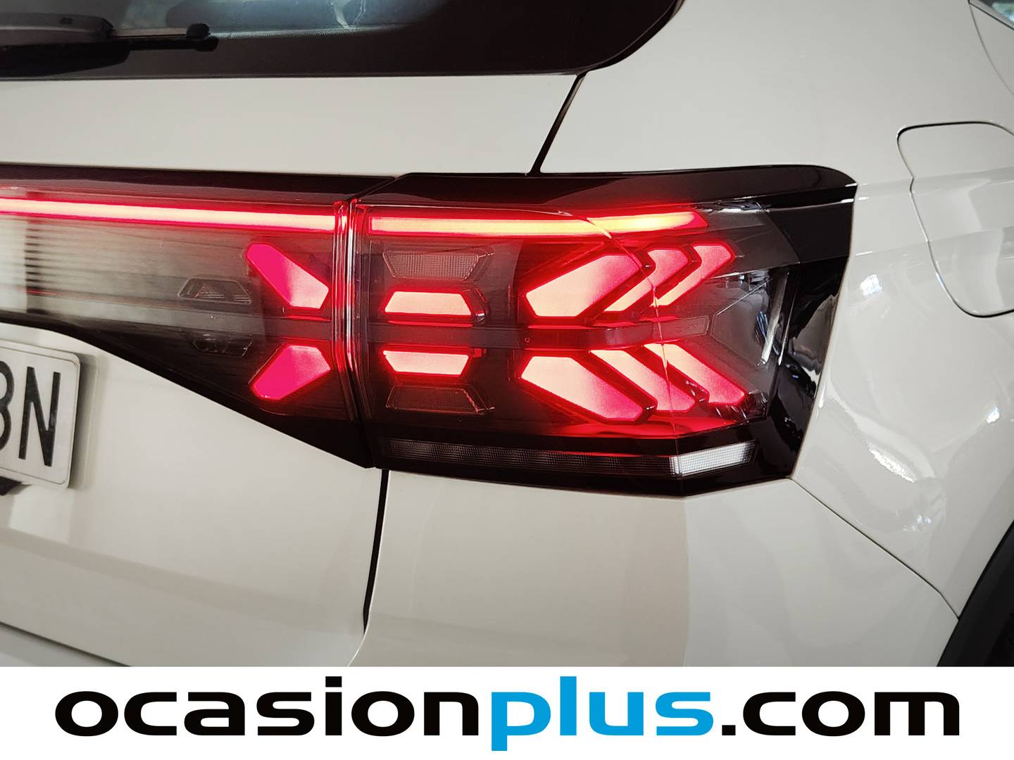 Foto Volkswagen T-Cross Volkswagen T-Cross R-Line 1.0 TSI (116 CV) DSG