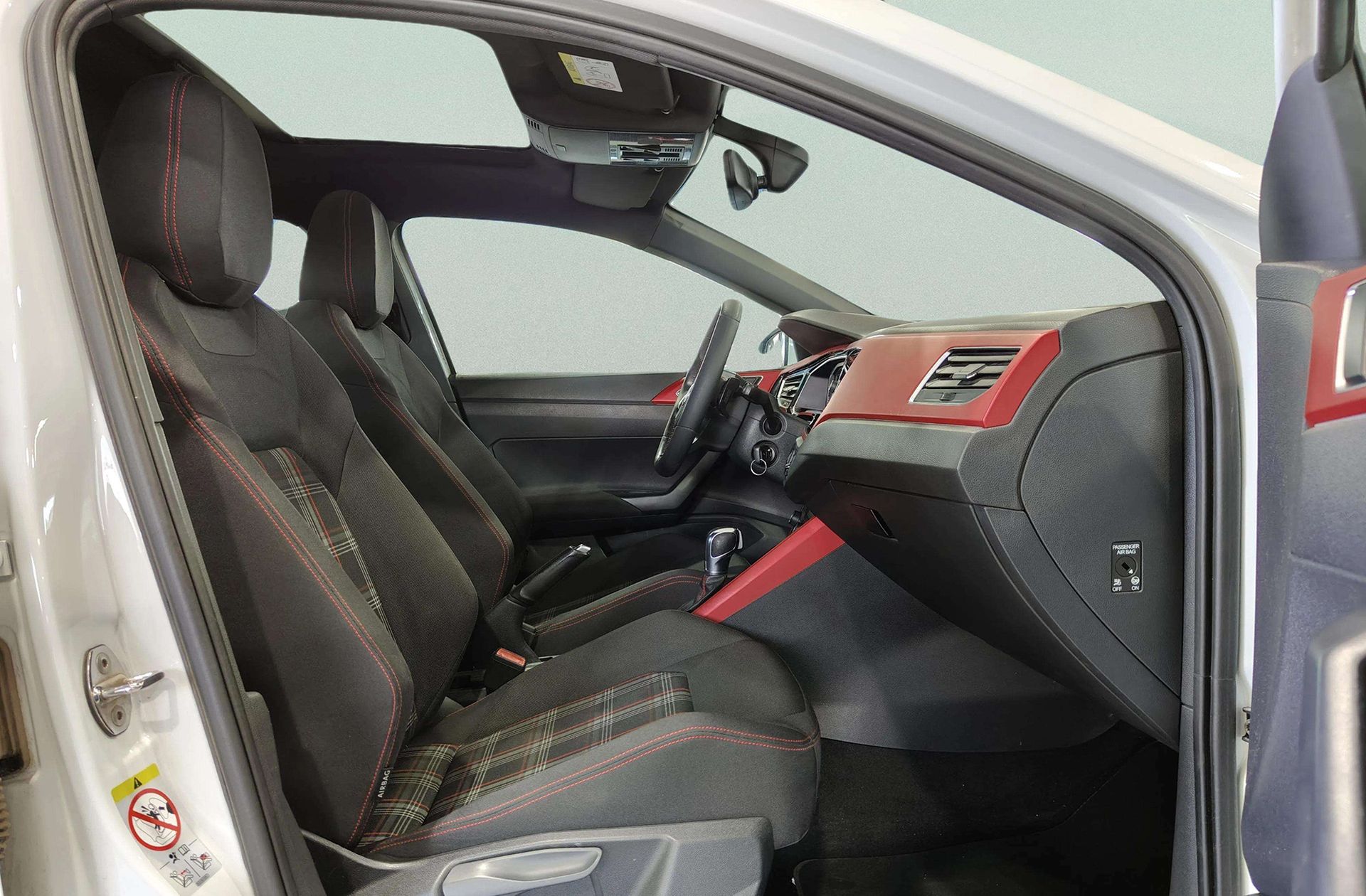 Volkswagen Polo GTI 2.0 TSI DSG - foto 19