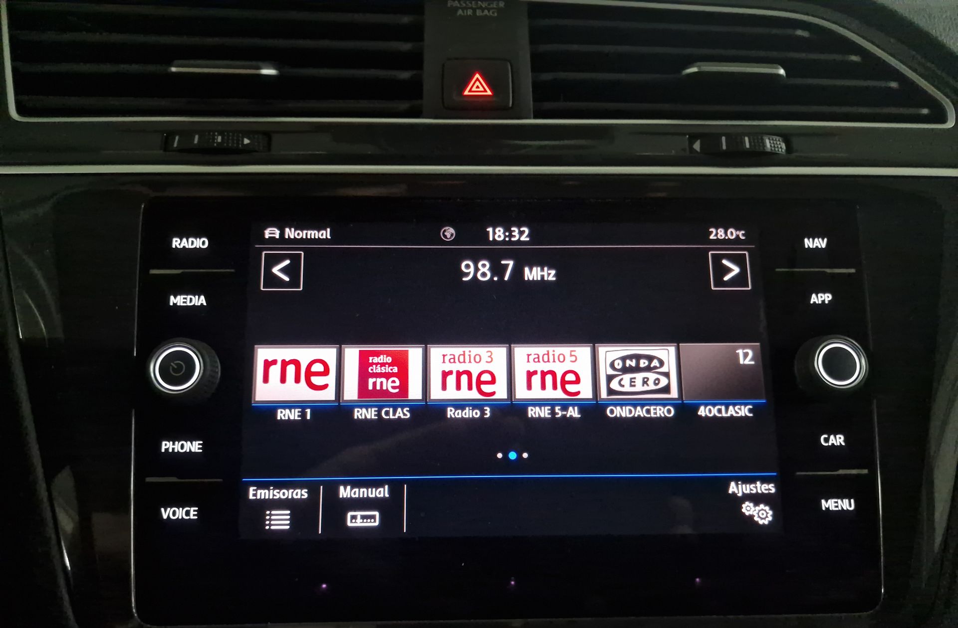 Volkswagen Tiguan Advance 1.5 TSI Pack R-Line - foto 34