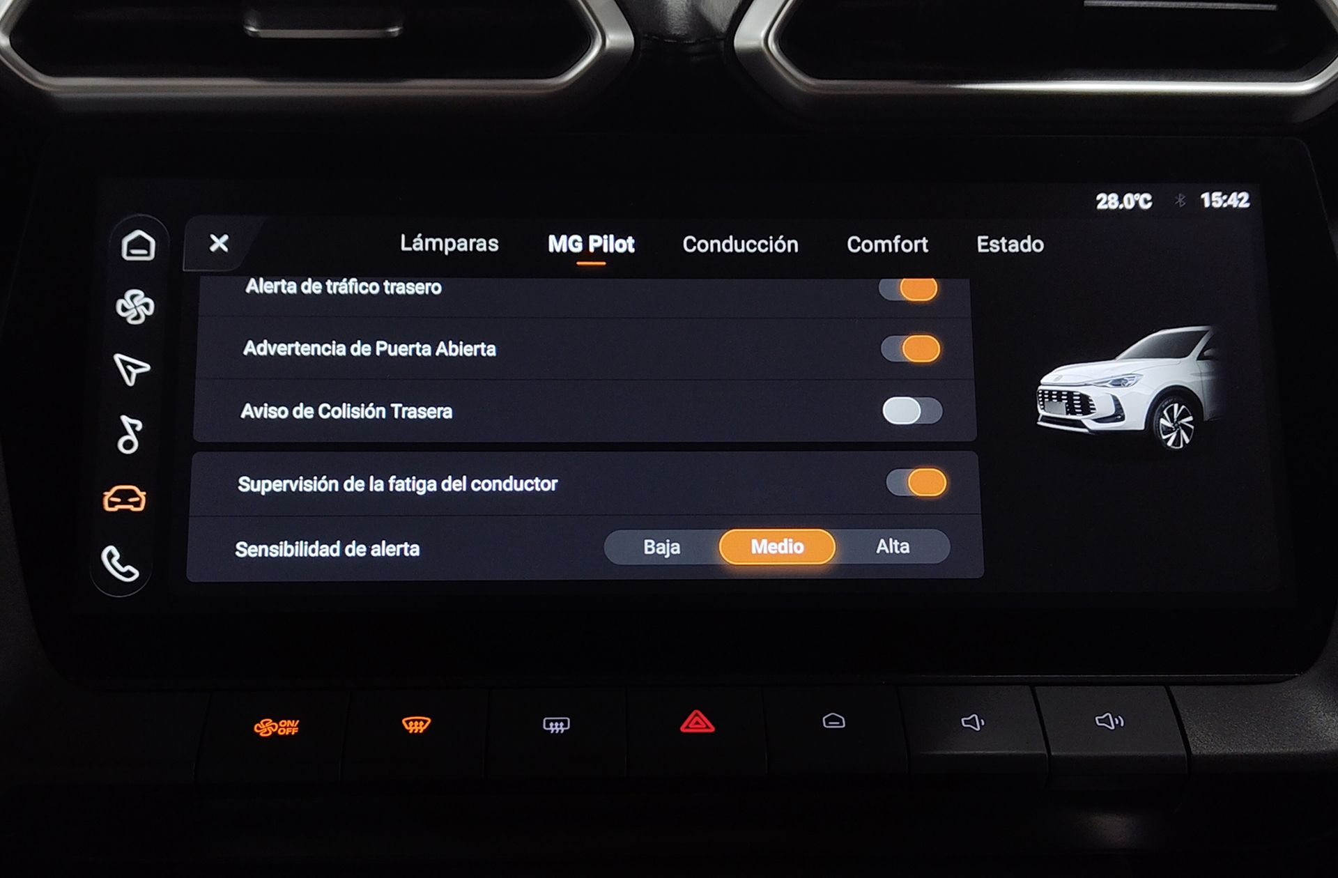 MG ZS 1.5 Hybrid+ Luxury - foto 14