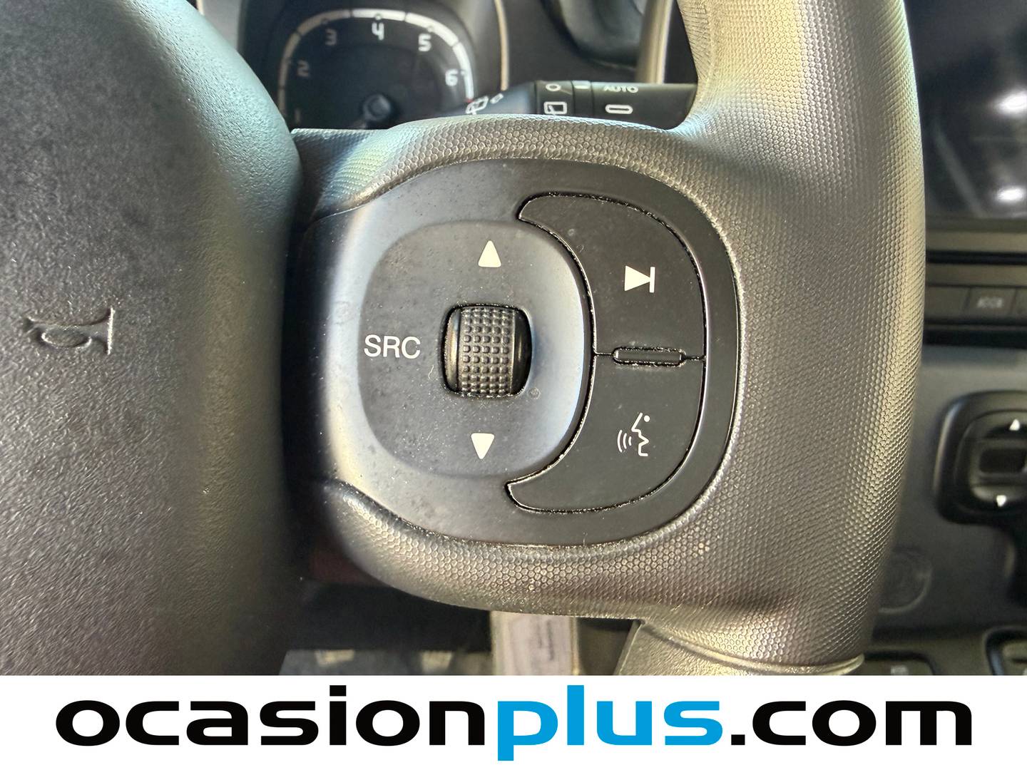 Extras del Fiat Panda Fiat Panda 1.0 Hybrid Cross (70 CV)