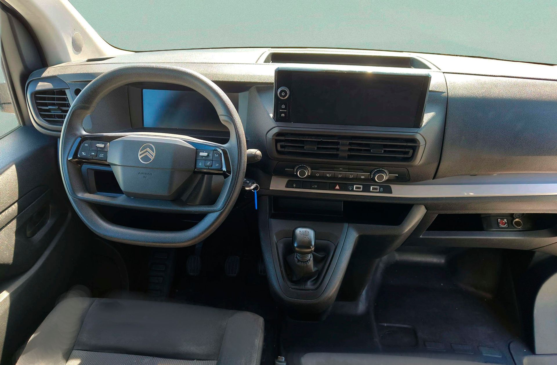 Citroën Jumpy Furgon BlueHDi 120 Talla M - foto 6