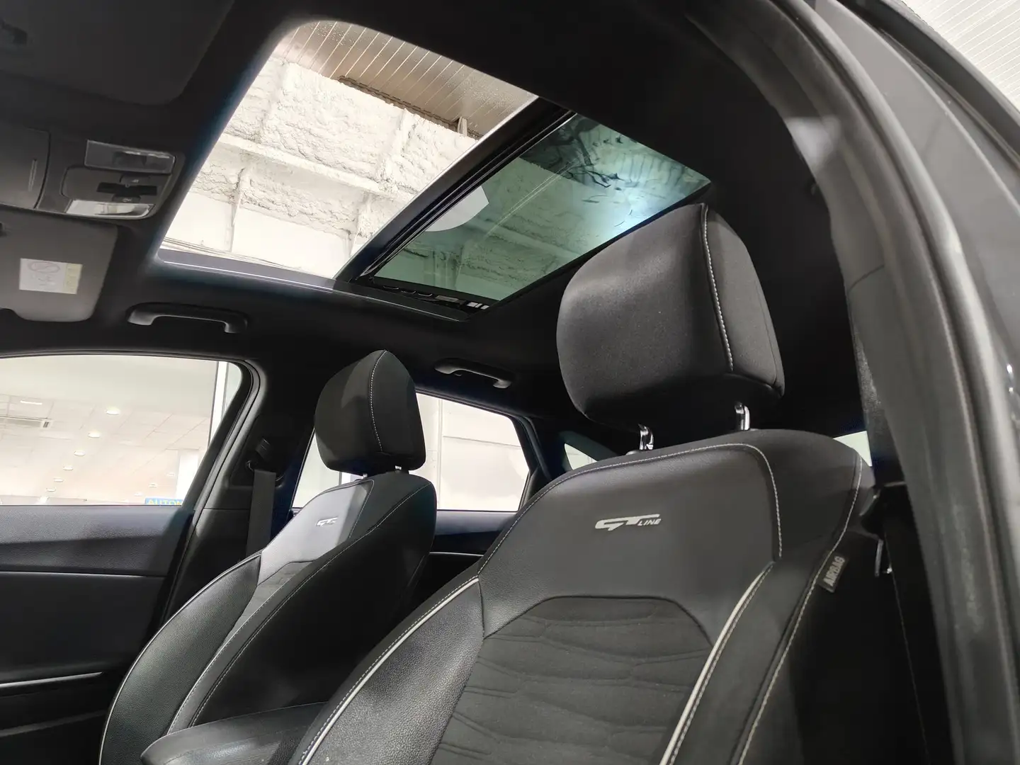 Foto KIA ProCeed Kia ProCeed 1.5 MHEV GT Line DCT (160 CV)