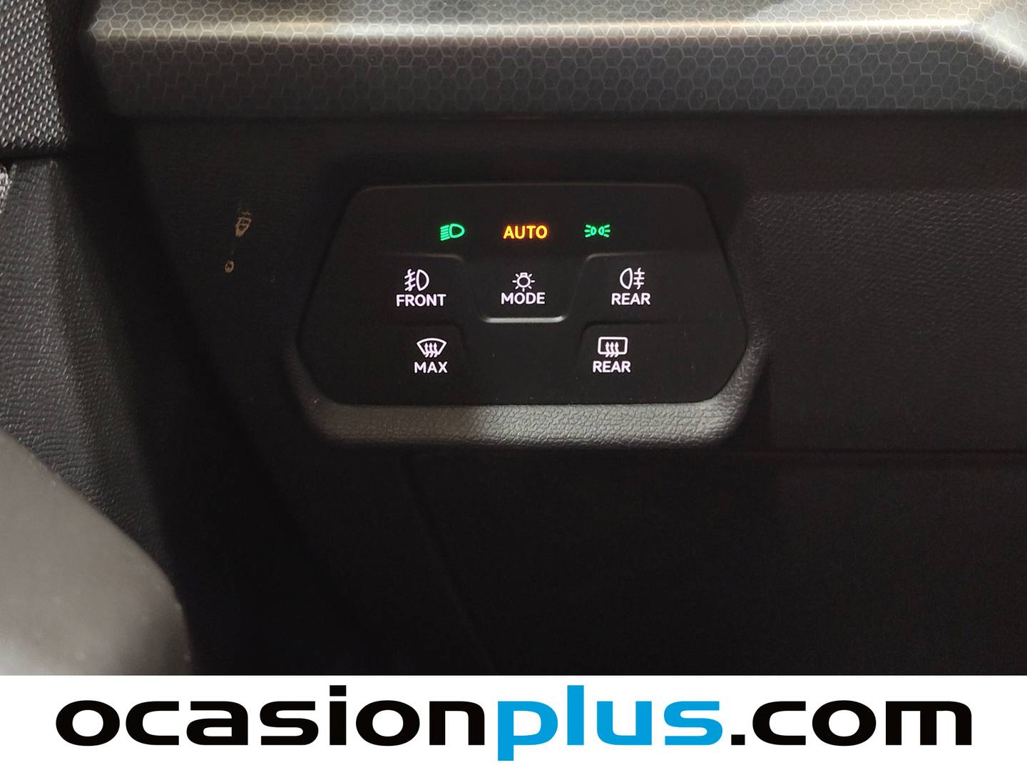 Extras del Seat León Seat León 1.5 eTSI Style 25 Aniversario DSG (116 CV)