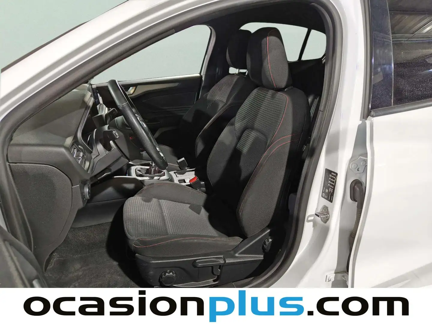 Foto Ford Focus Ford Focus 1.0 Ecoboost MHEV ST-Line (125 CV)