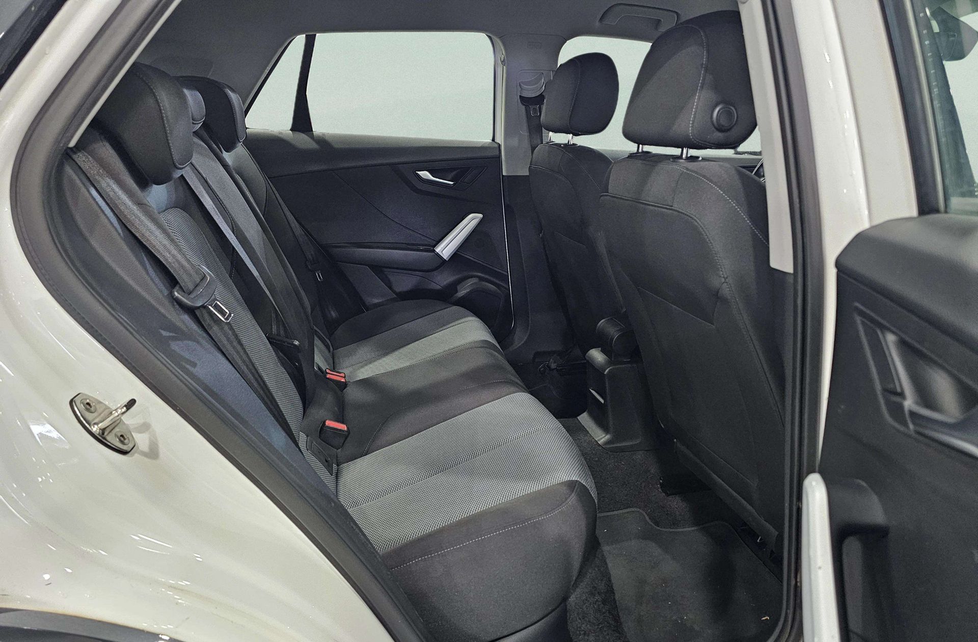 Audi Q2 design 30 TFSI - foto 18