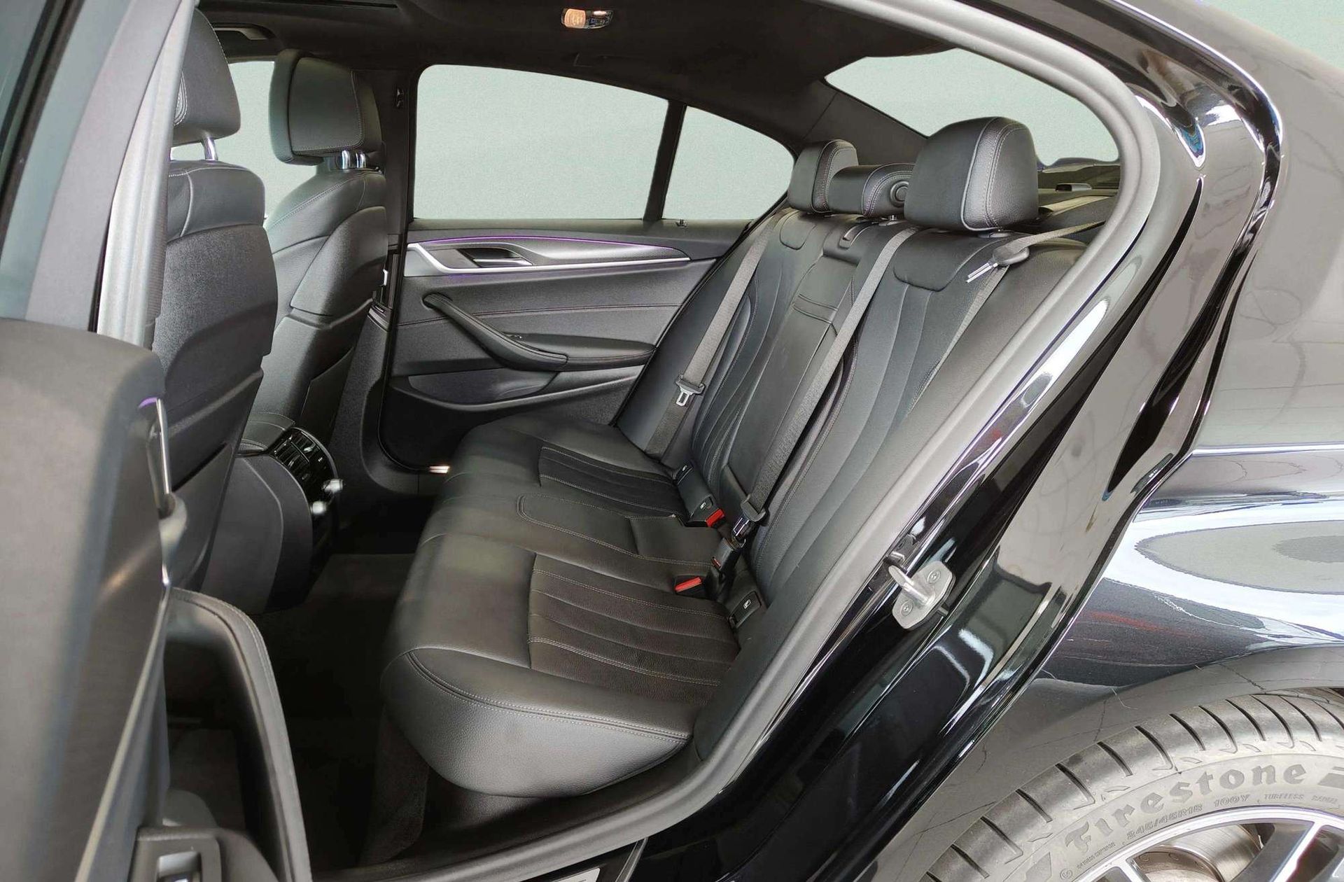 BMW Serie 5 520d Pack M - foto 24