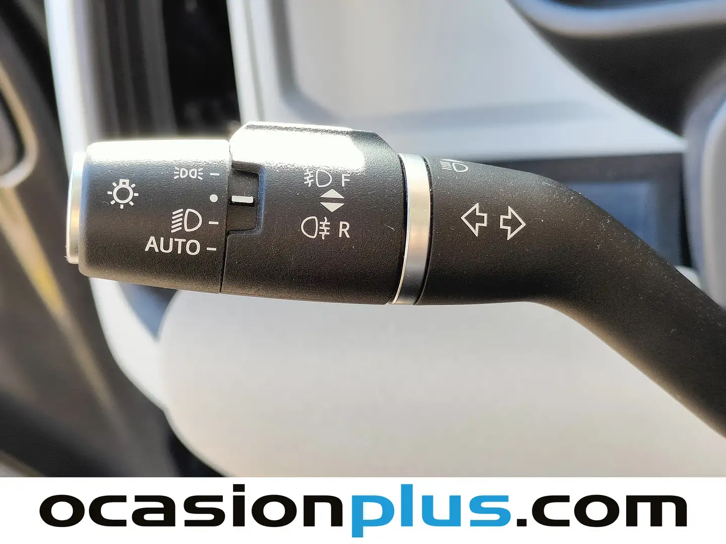 Foto Land Rover Defender Land Rover Defender 90 3.0 I6 MHEV X-Dynamic HSE 4WD AT  (400 CV)