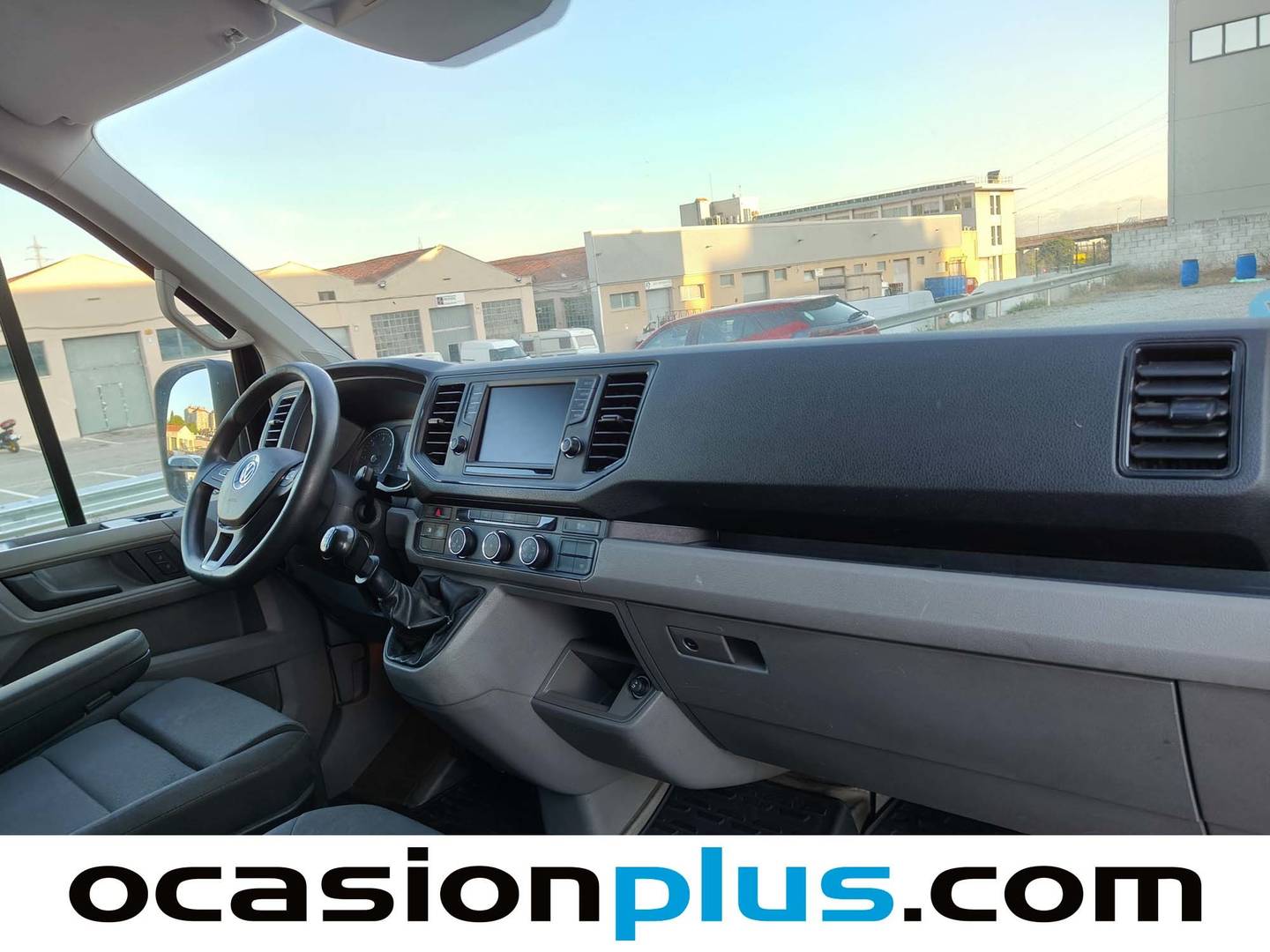 Volkswagen Crafter Volkswagen Crafter Furgon Batalla Media TN 2.0 TDI L3H2 (140 CV) 3.500 al mejor precio