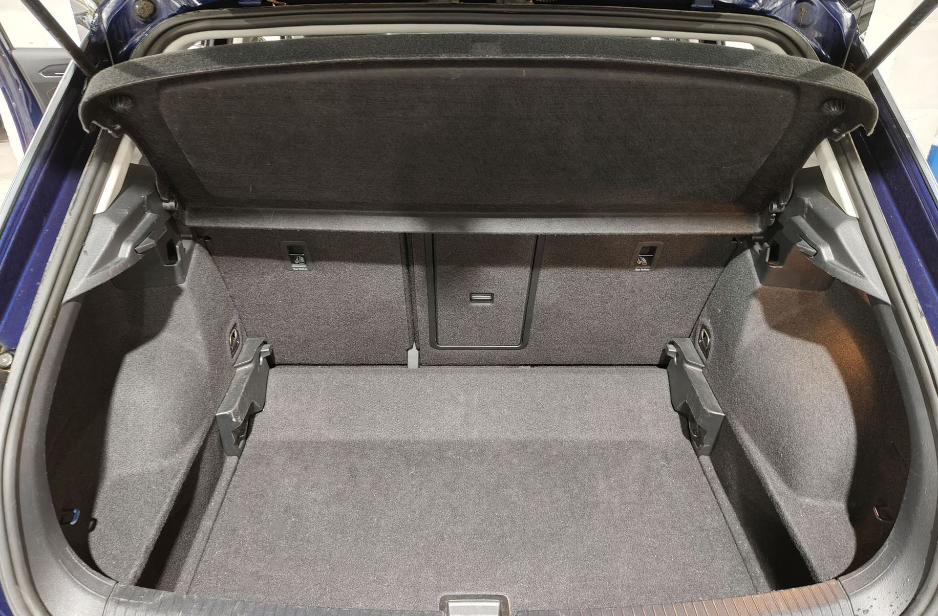Volkswagen T-Roc Sport 1.5 TSI DSG - foto 17