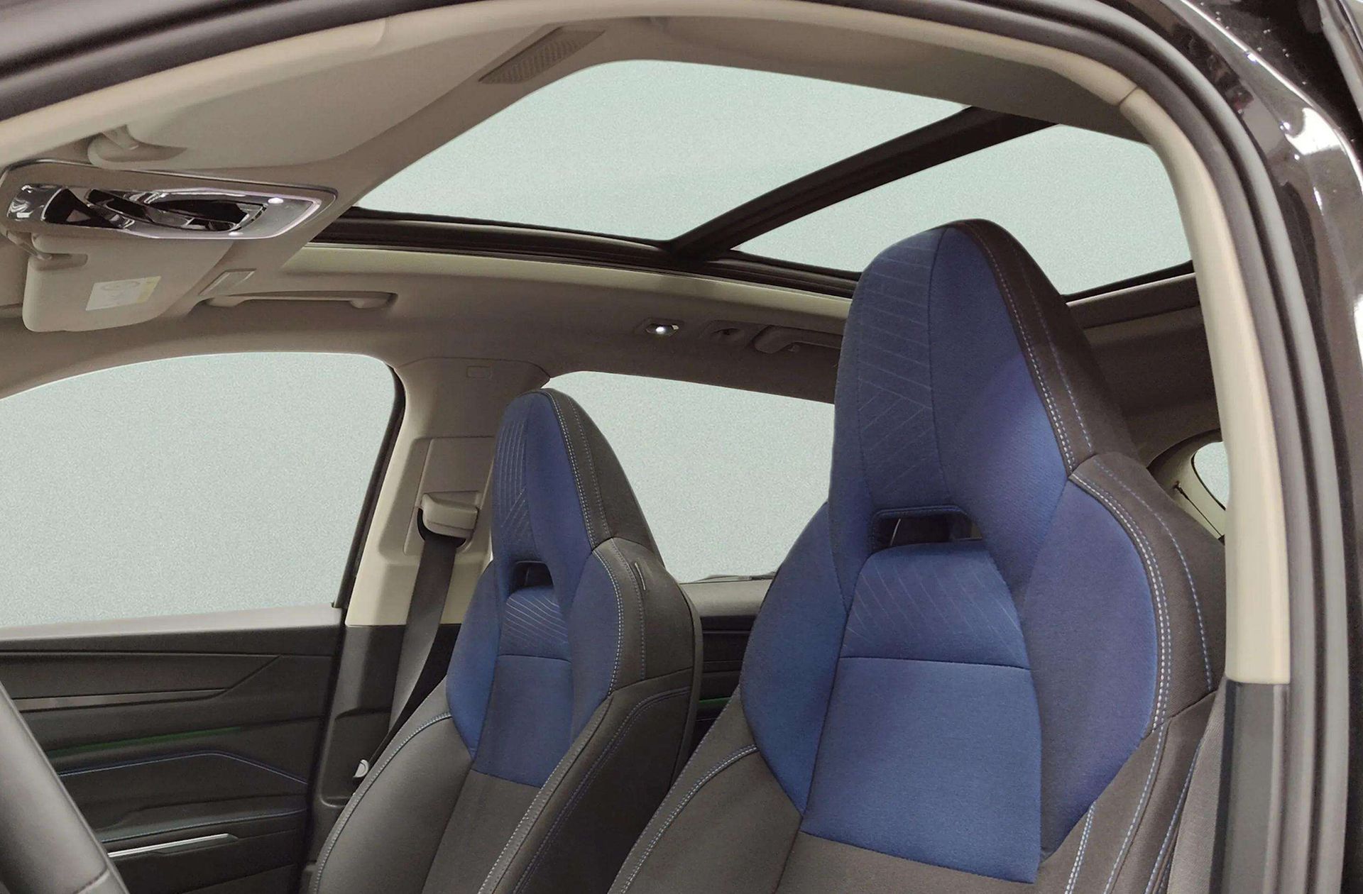 Lynk & Co 01 1.5 PHEV - foto 7