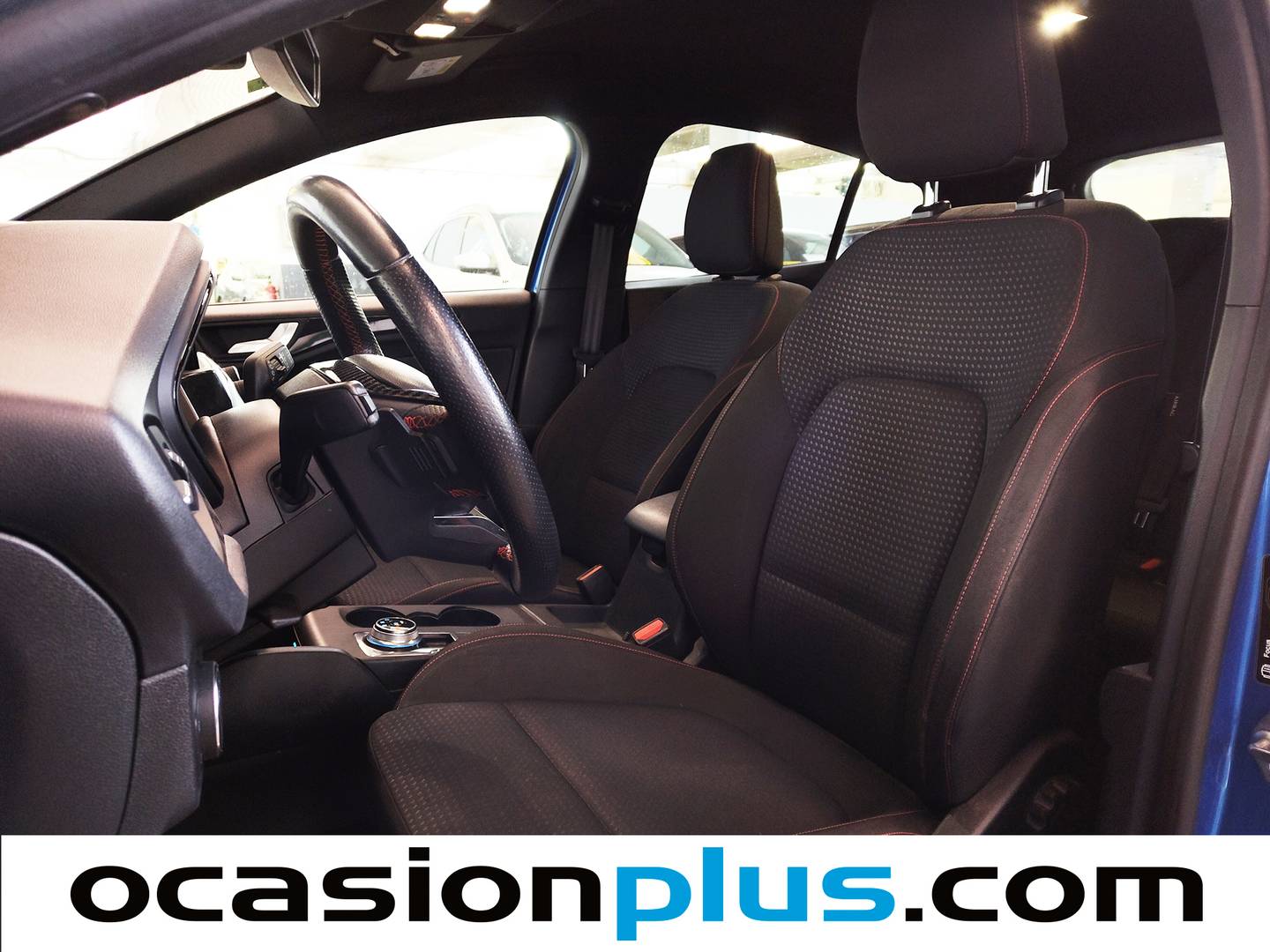 Foto asientos delanteros Ford Focus Ford Focus 1.5 Ecoboost ST-Line Auto (150 CV)