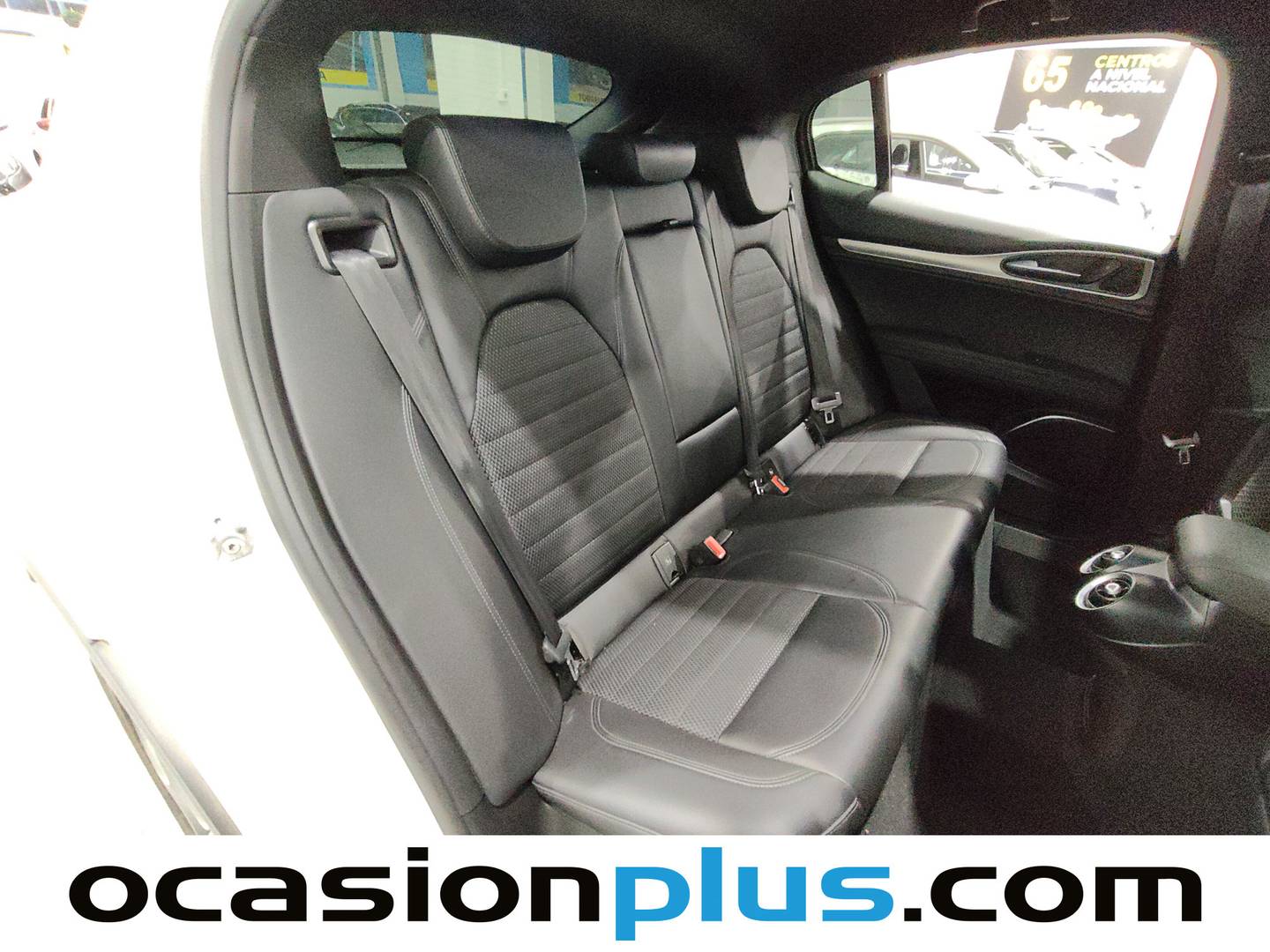 Foto Alfa Romeo Stelvio Alfa Romeo Stelvio 2.2 Diesel Sprint RWD (160 CV)