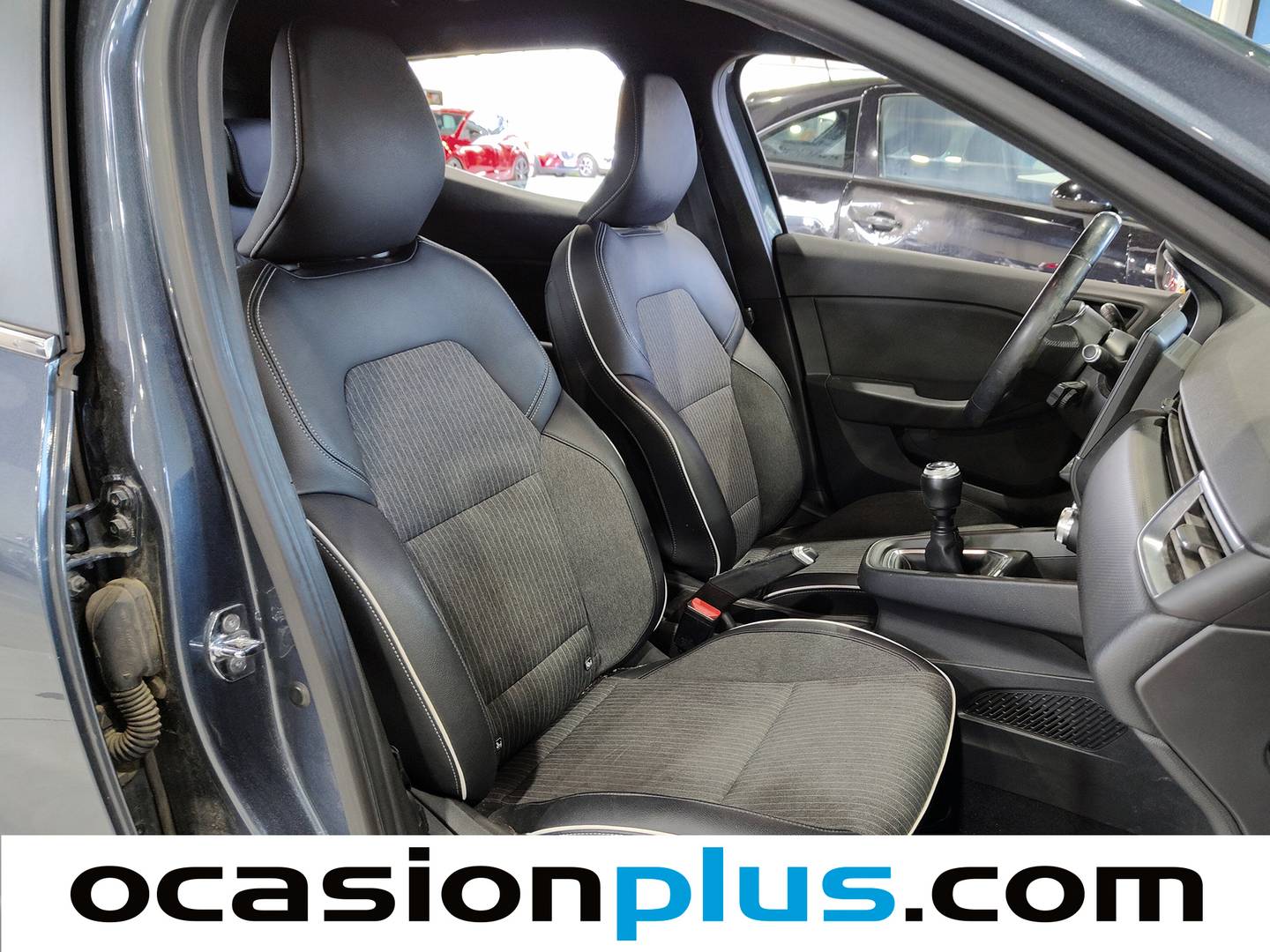 Renault Clio Renault Clio Zen TCe  (100 CV) km 0