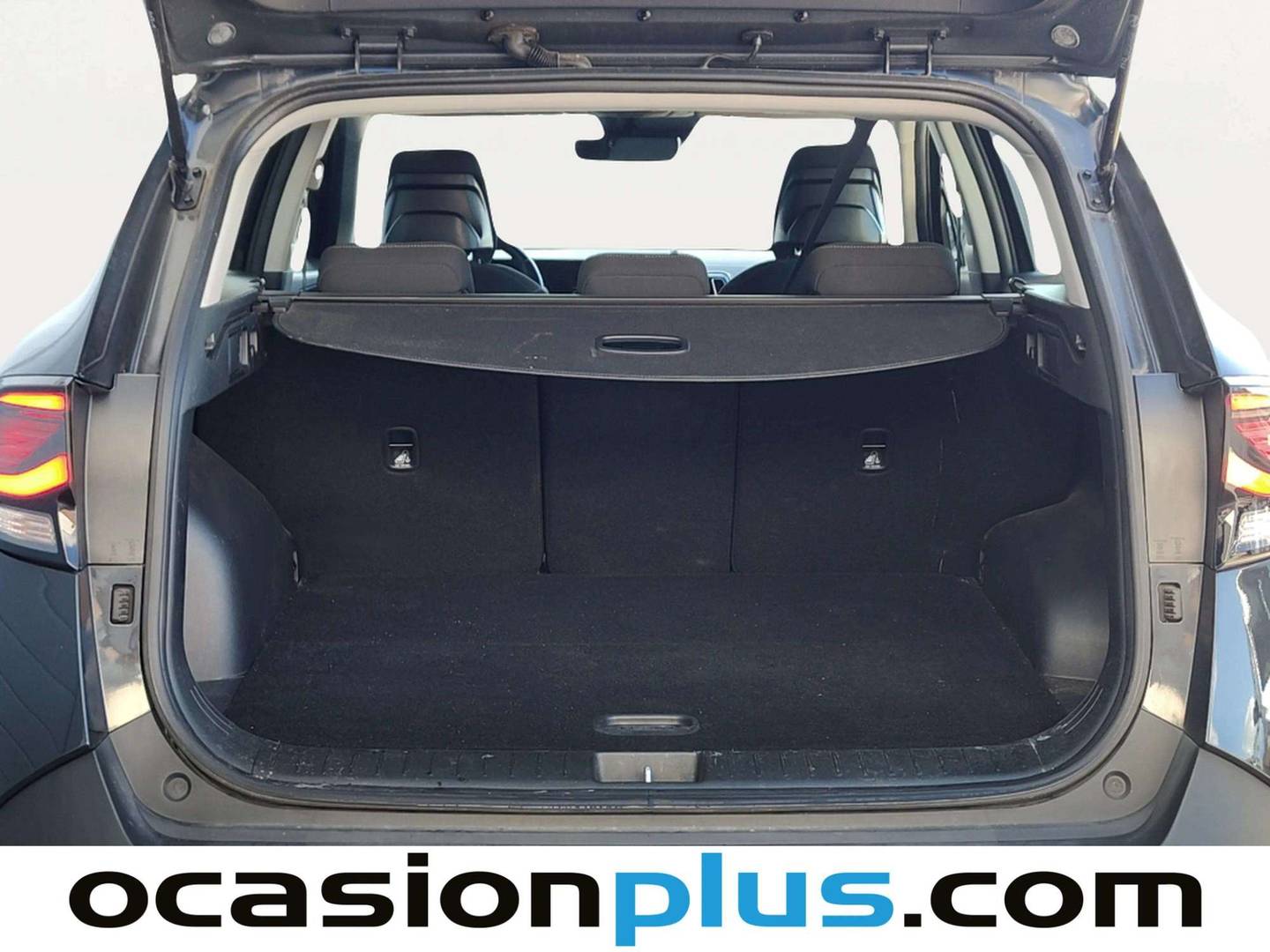 Fotos maletero KIA Sportage KIA Sportage 1.6 T-GDi MHEV Drive 4x2 (150 CV)