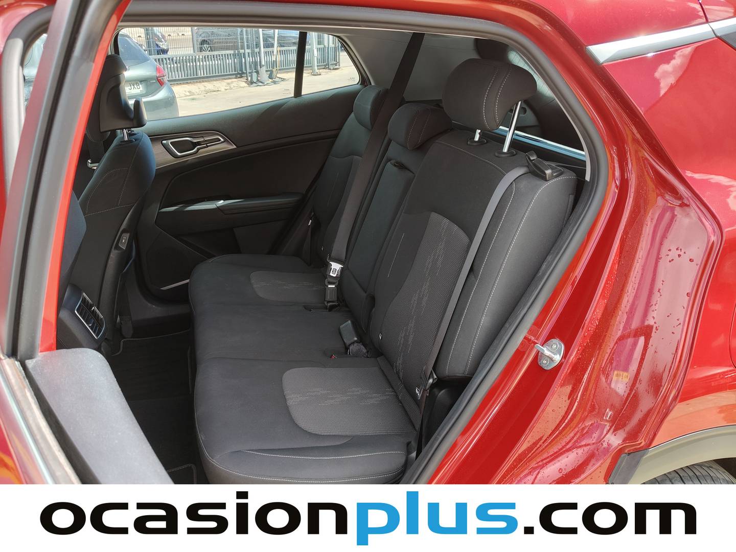 Foto asientos traseros KIA Sportage KIA Sportage 1.6 T-GDi MHEV Drive 4x2 (150 CV)