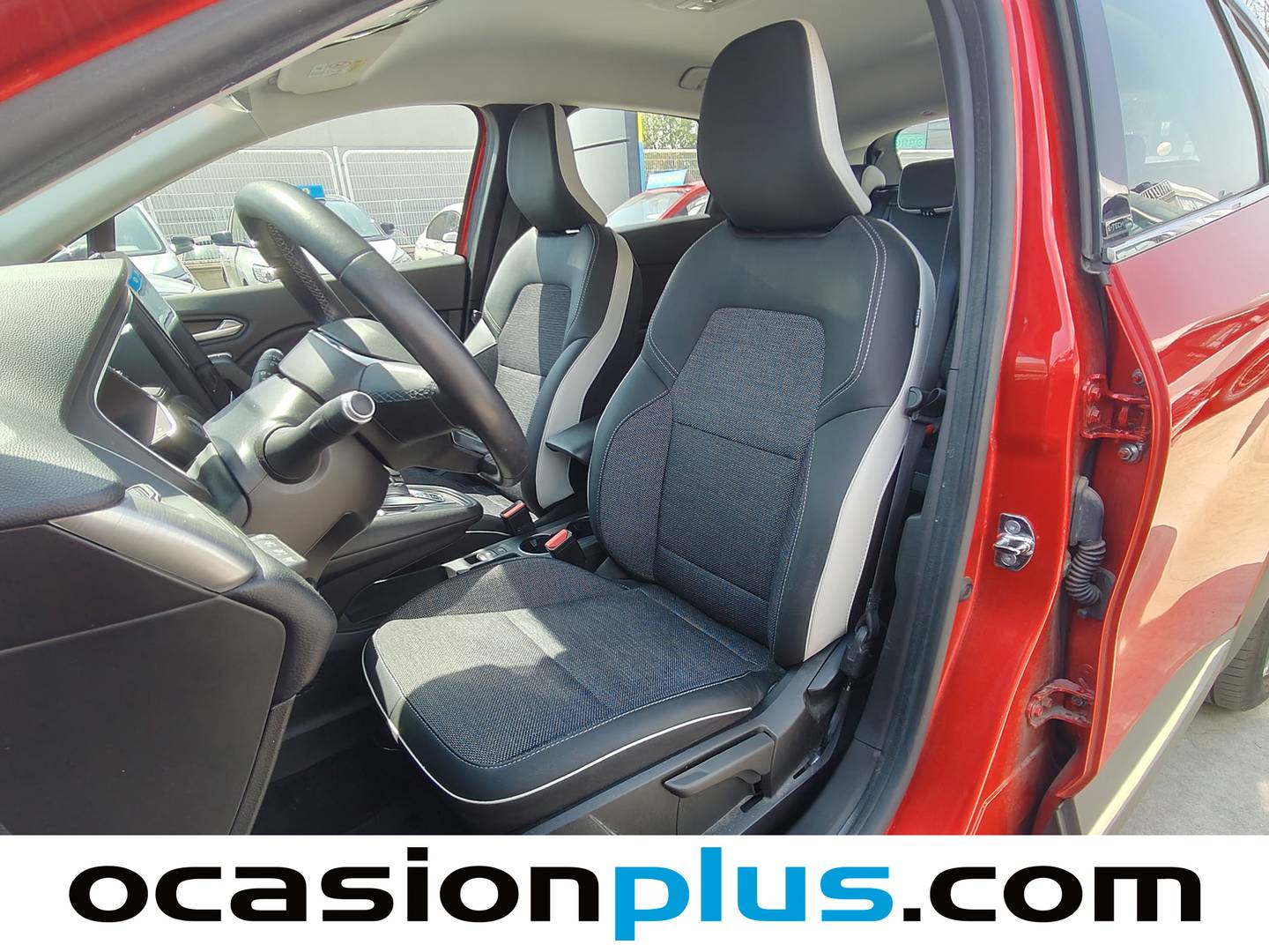 Foto Renault Captur Renault Captur Zen E-TECH Híbrido enchufable (160 CV)