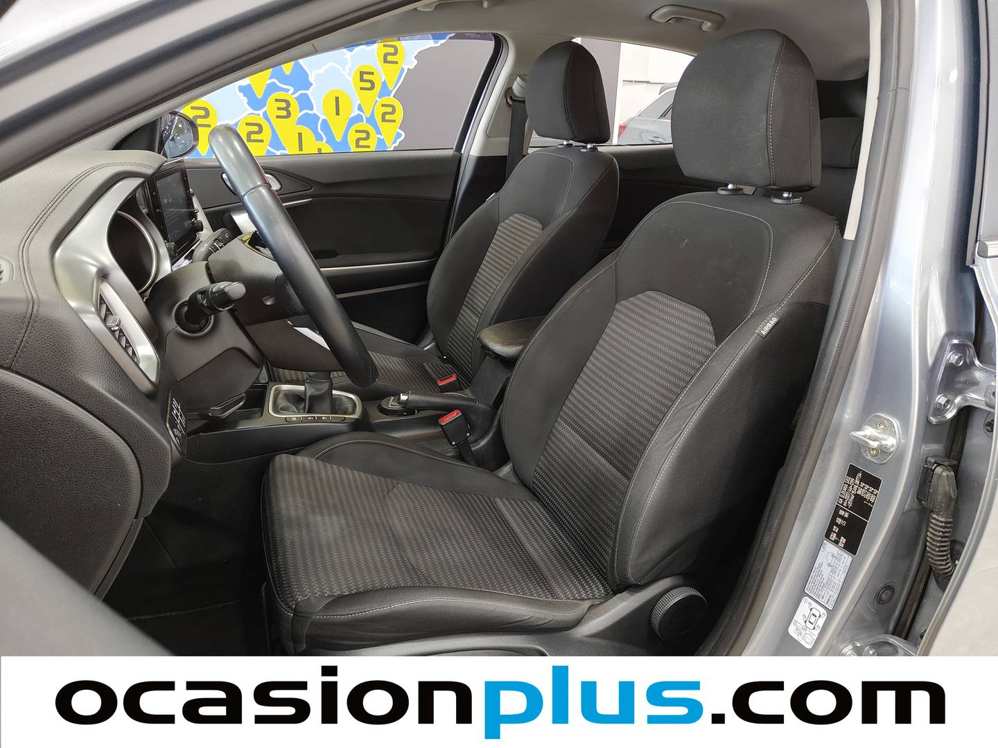 Foto asientos delanteros KIA XCeed KIA XCeed 1.5 MHEV iMT Drive (160 CV)