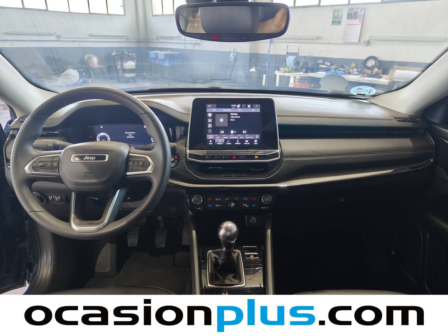 Foto Jeep Compass Jeep Compass 1.3 Gse Night Eagle FWD MT (130 CV)