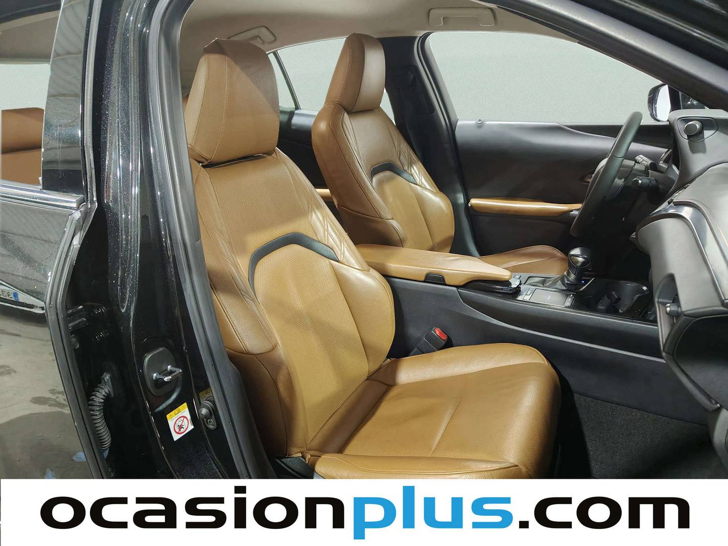 Foto Lexus UX Lexus UX 250h Executive Navigation (184 CV)